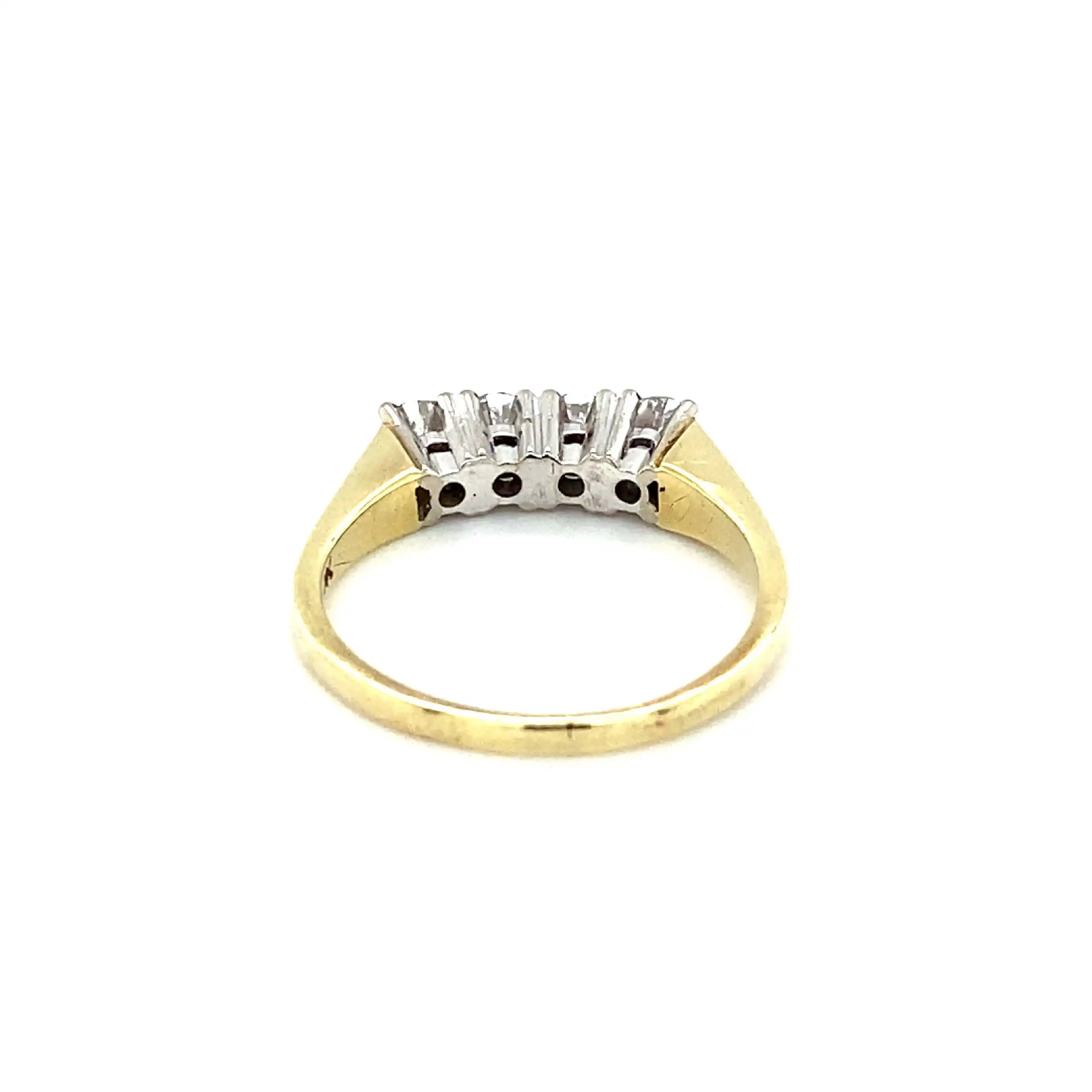 Ring Bicolor mit Brillanten Ring Bicolor mit Brillanten