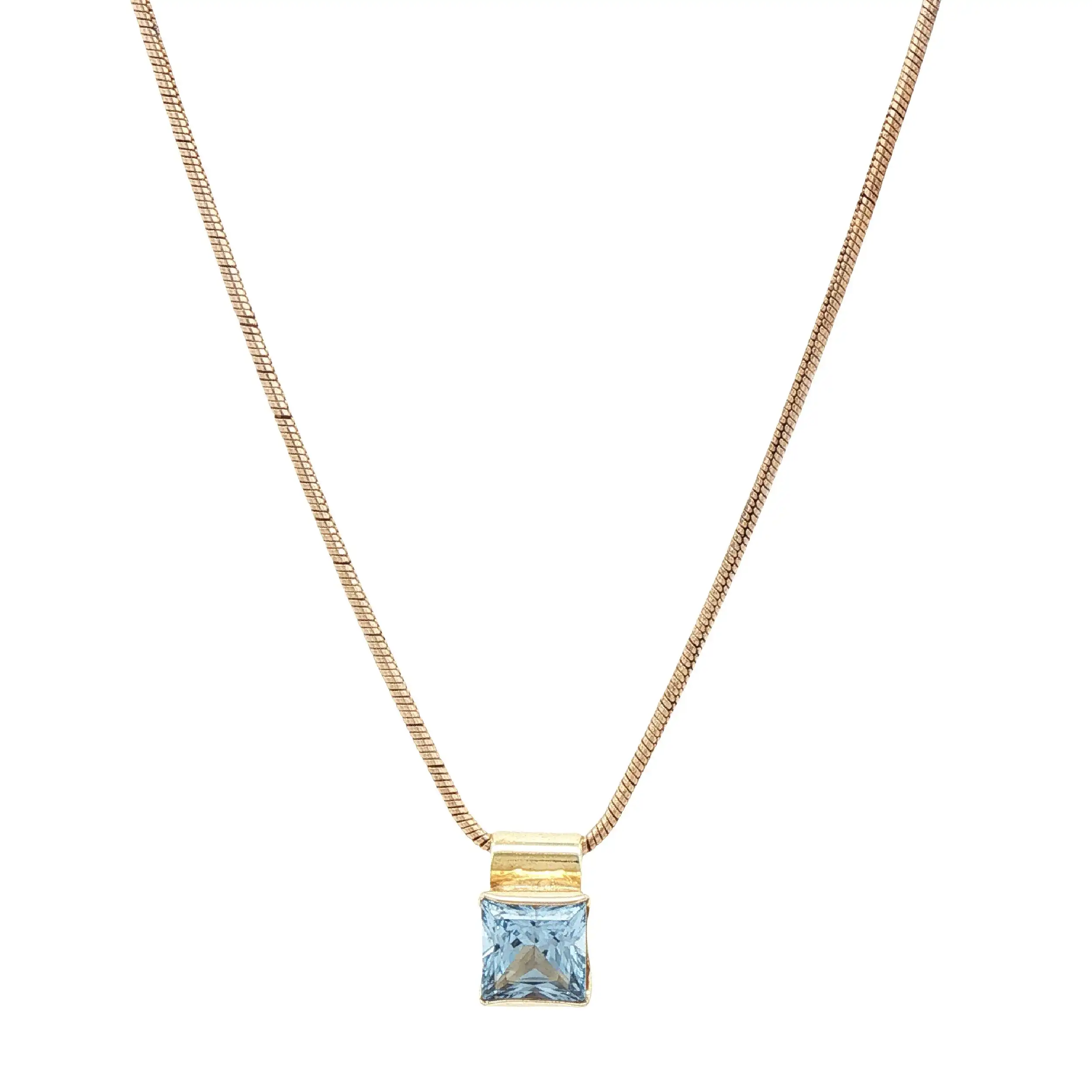 Schlangenkette Gelbgold mit Anhänger hellblauem Stein Schlangenkette Gelbgold mit Anhänger hellblauem Stein