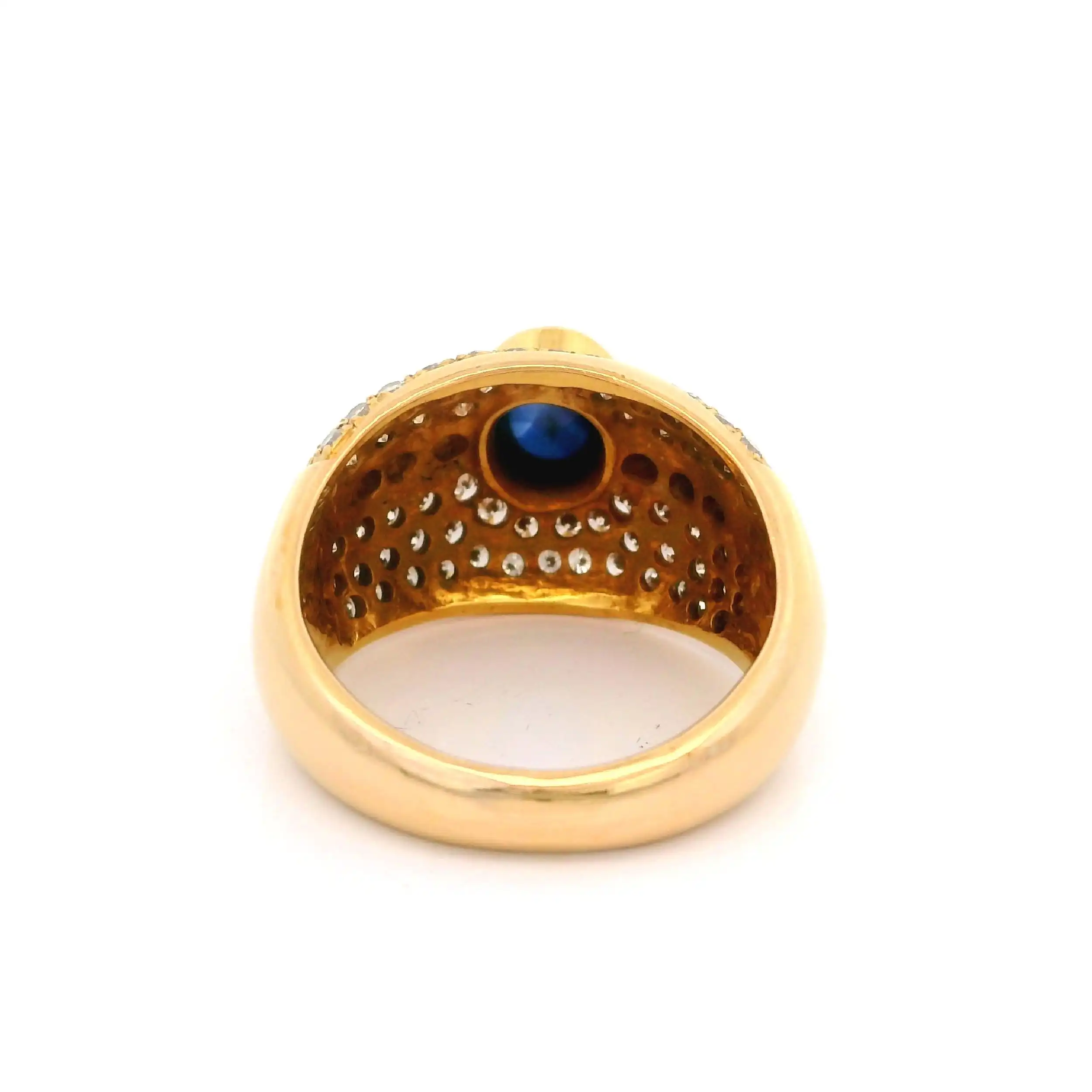 Ring Gelbgold mit Saphir Cabochon und Brillanten