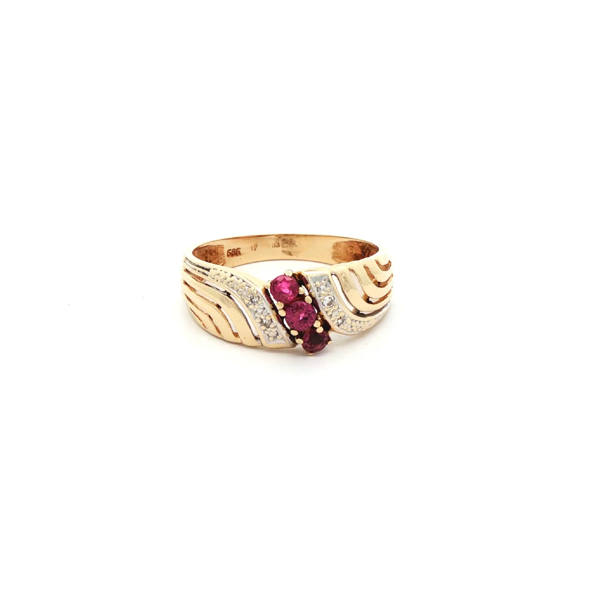 Ring Gelbgold mit roten Farbsteinen und Diamanten