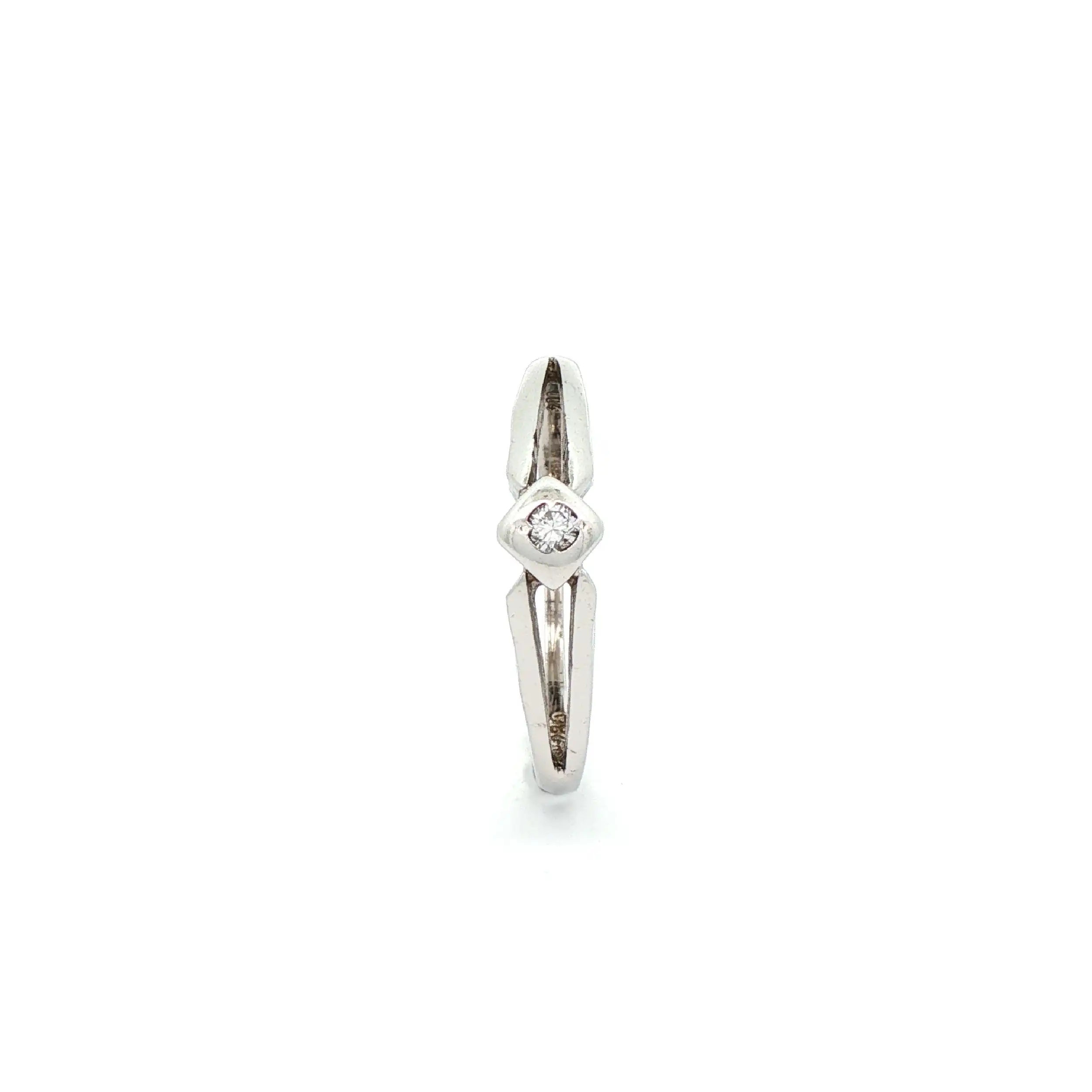 Ring Weißgold mit Brillant graviert mit 0,04ct Ring Weißgold mit Brillant graviert mit 0,04ct