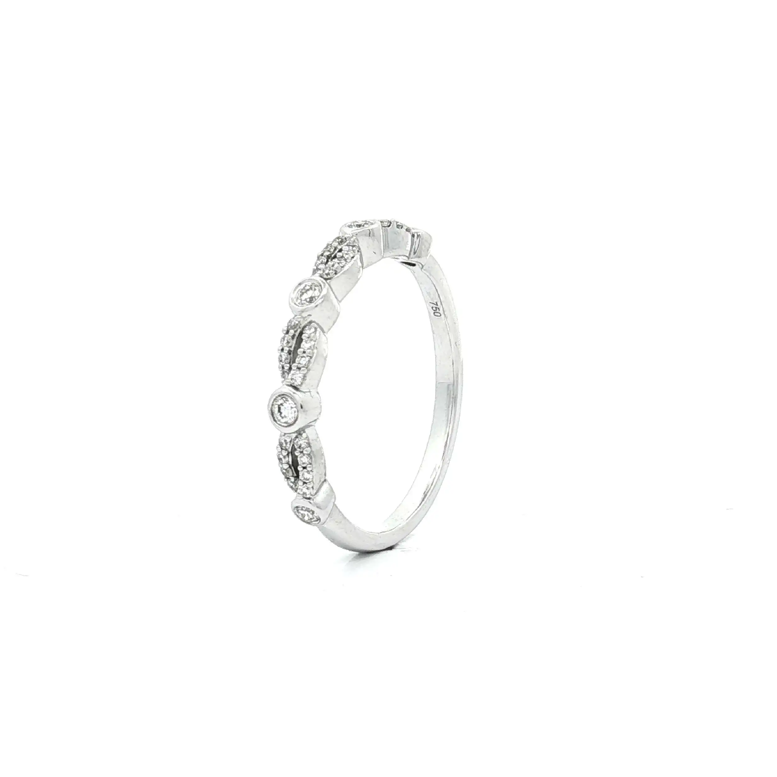 Ring Weißgold mit Brillanten Ring Weißgold mit Brillanten