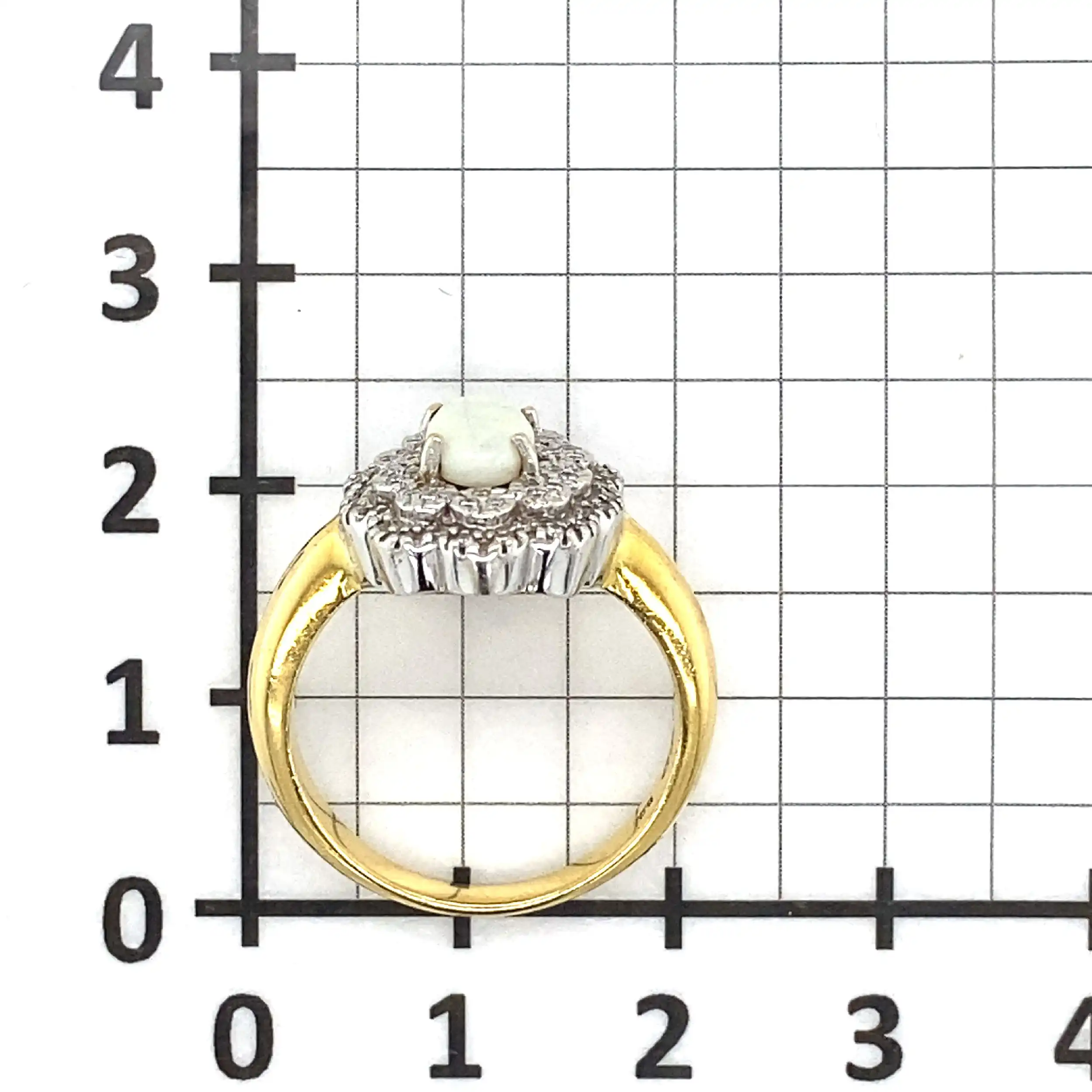 Ring Bicolor mit Opal und Brillanten Ring Bicolor mit Opal und Brillanten