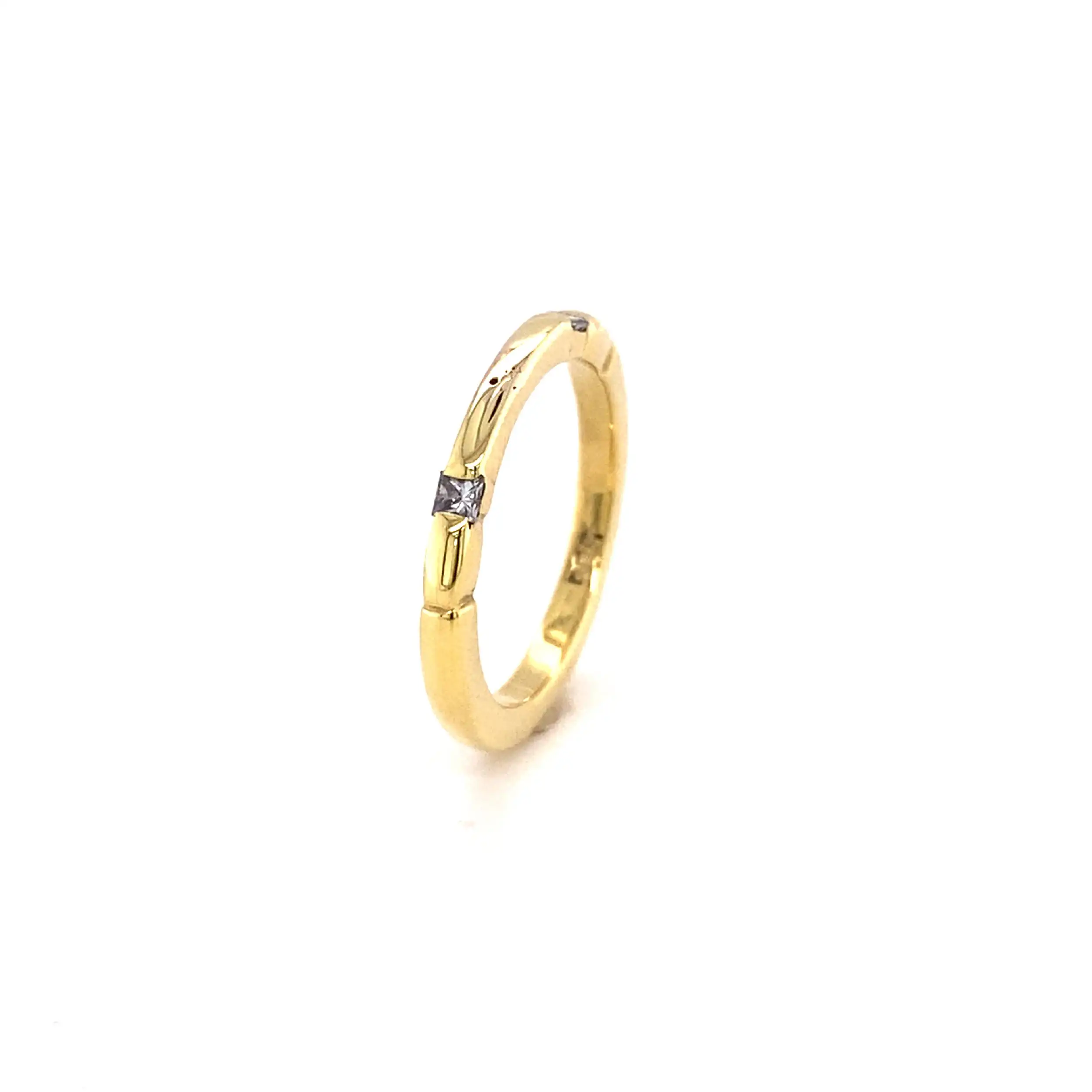 Ring Gelbgold mit 2 Princess Cut Diamanten ca. 0,08ct Ring Gelbgold mit 2 Princess Cut Diamanten ca. 0,08ct
