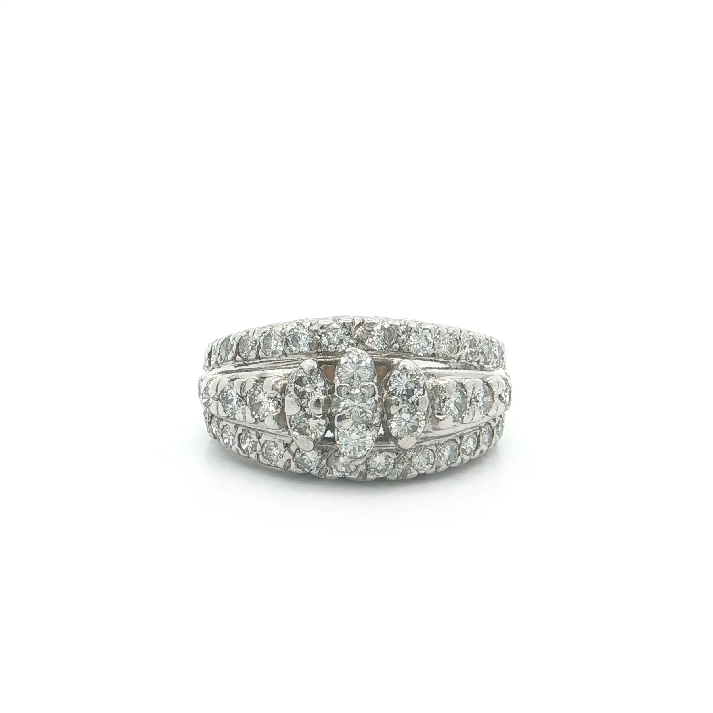 Ring Weißgold mit Brillanten und Diamanten