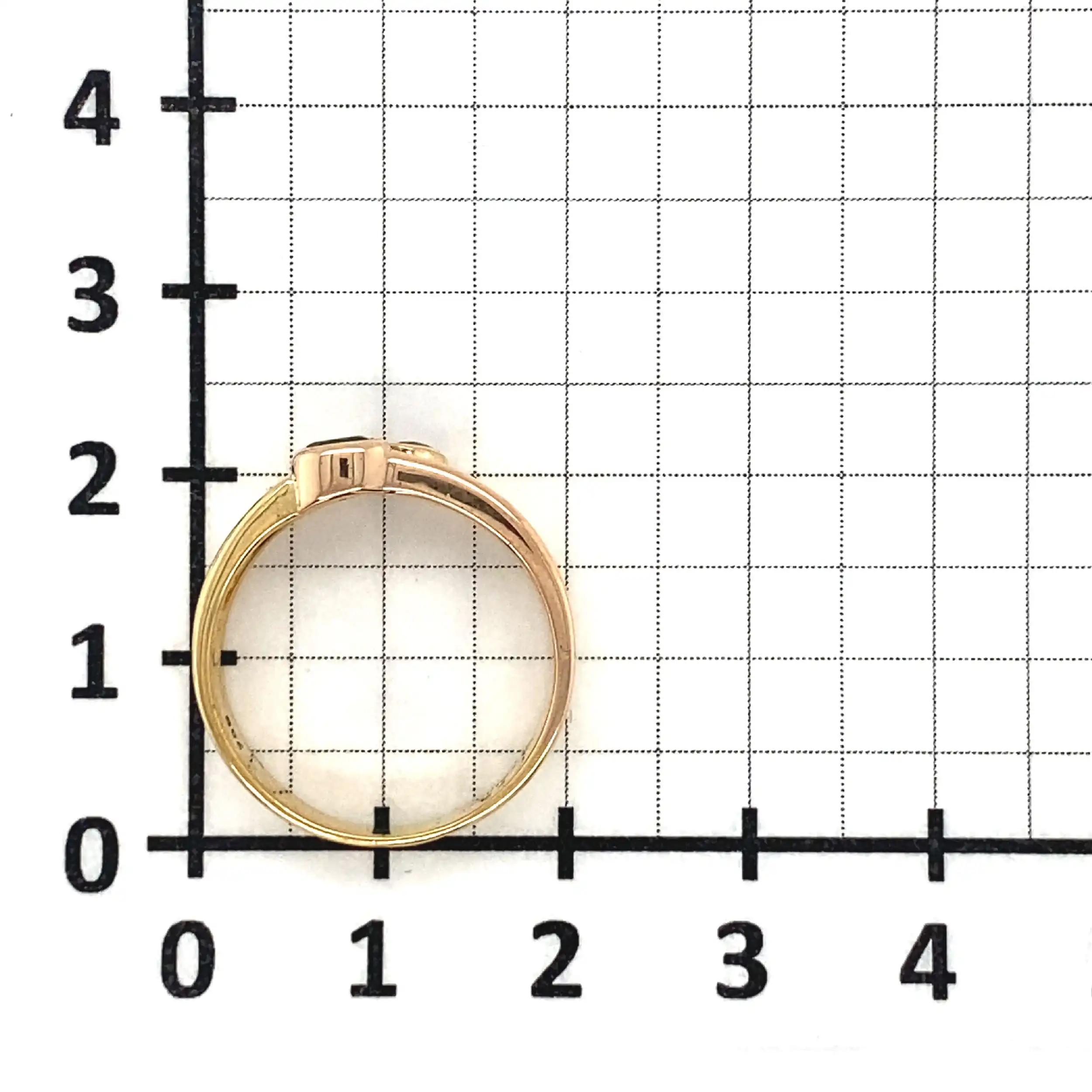 Ring Bicolor mit Rubin, Smaragd und Brillant Ring Bicolor mit Rubin, Smaragd und Brillant