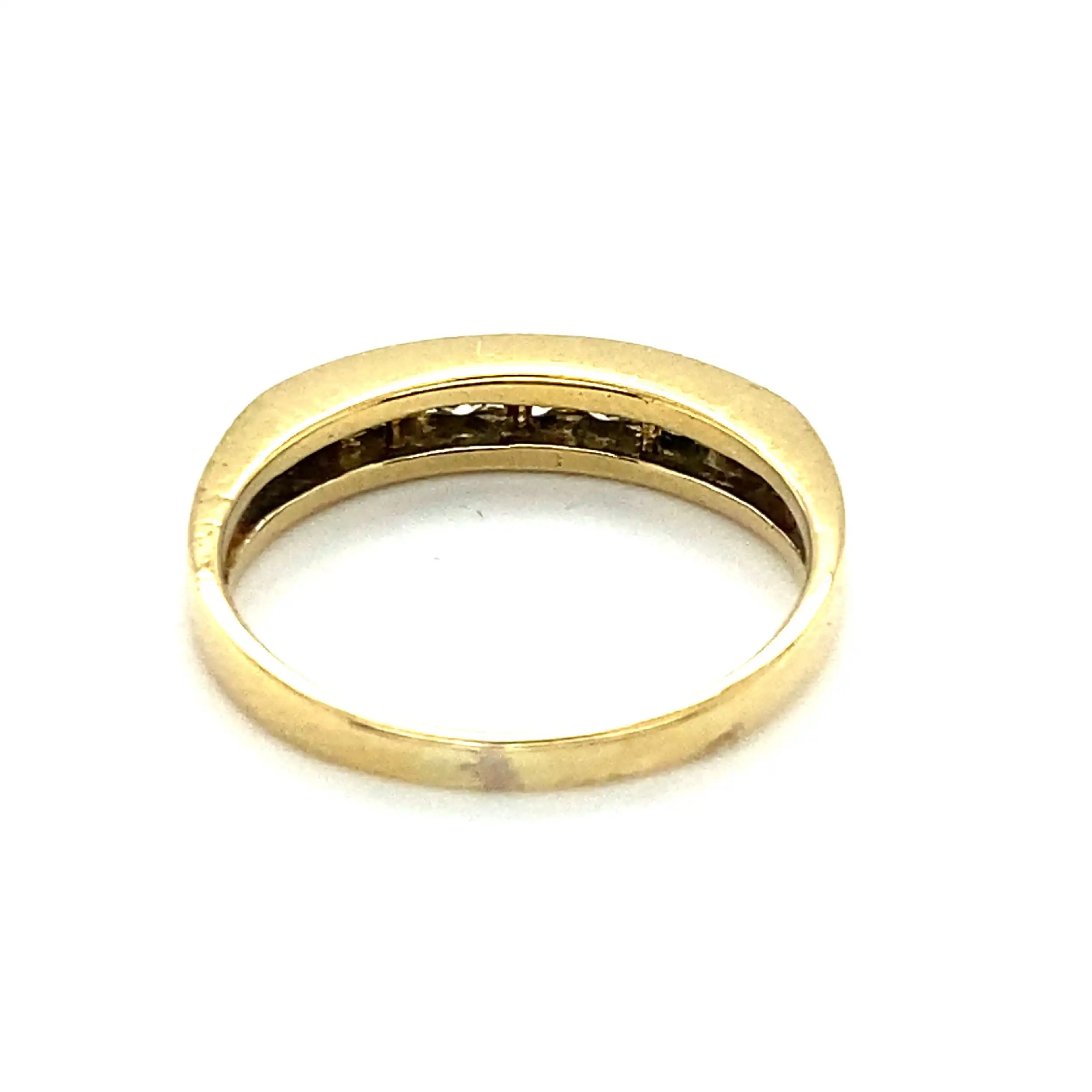 Ring Gelbgold mit Brillanten Ring Gelbgold mit Brillanten