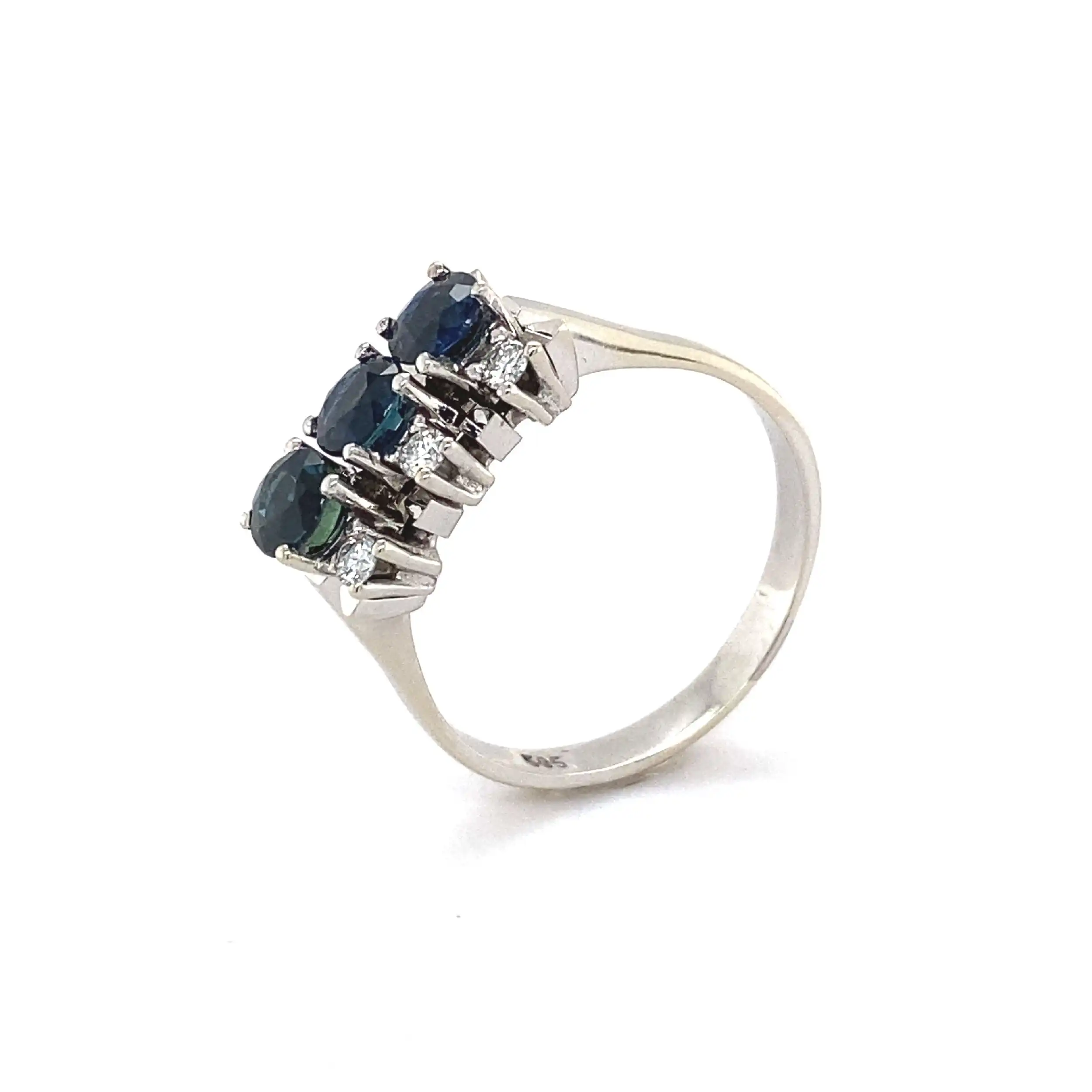 Ring Weißgold mit Saphiren und Brillanten Ring Weißgold mit Saphiren und Brillanten