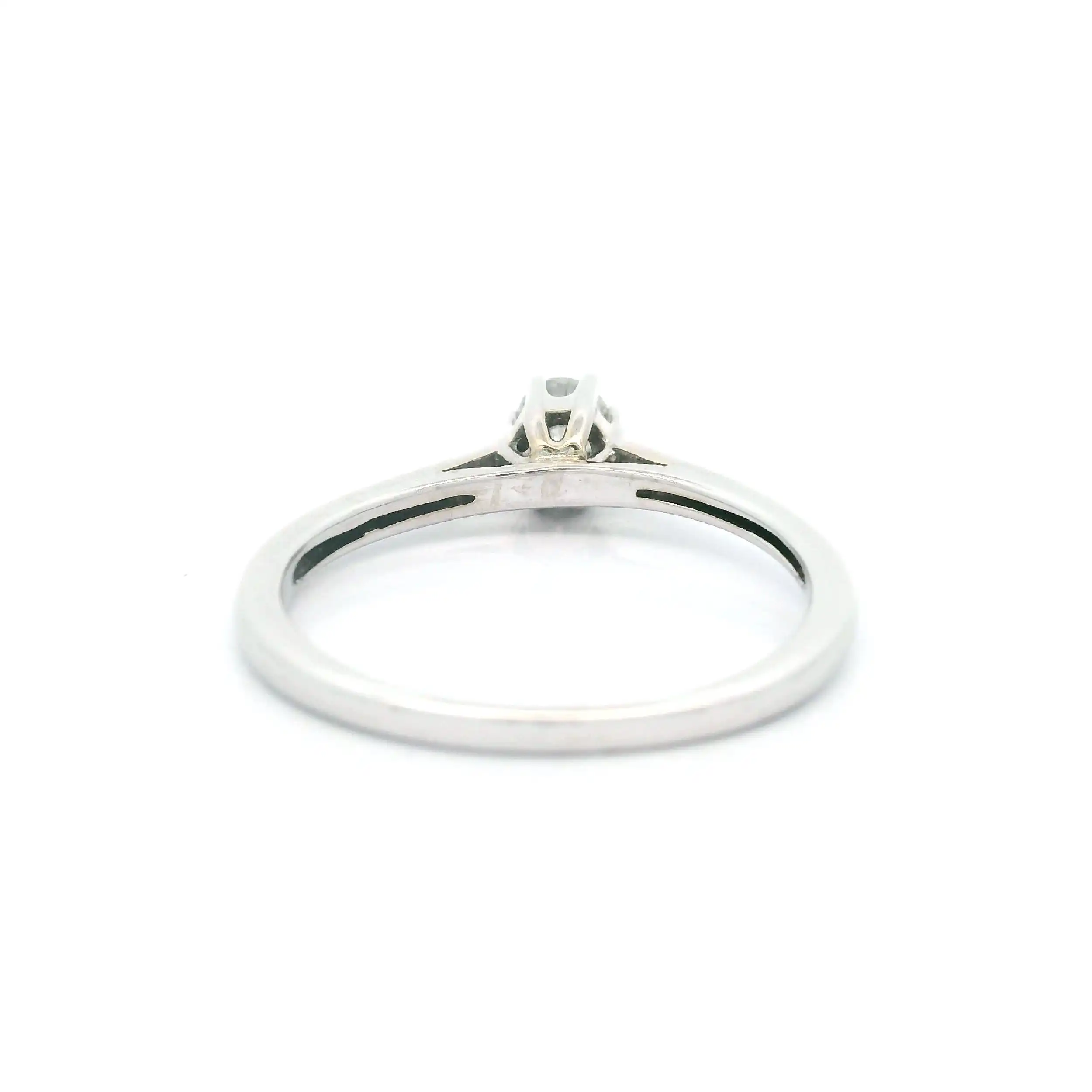 Ring Weißgold mit Brillant Ring Weißgold mit Brillant