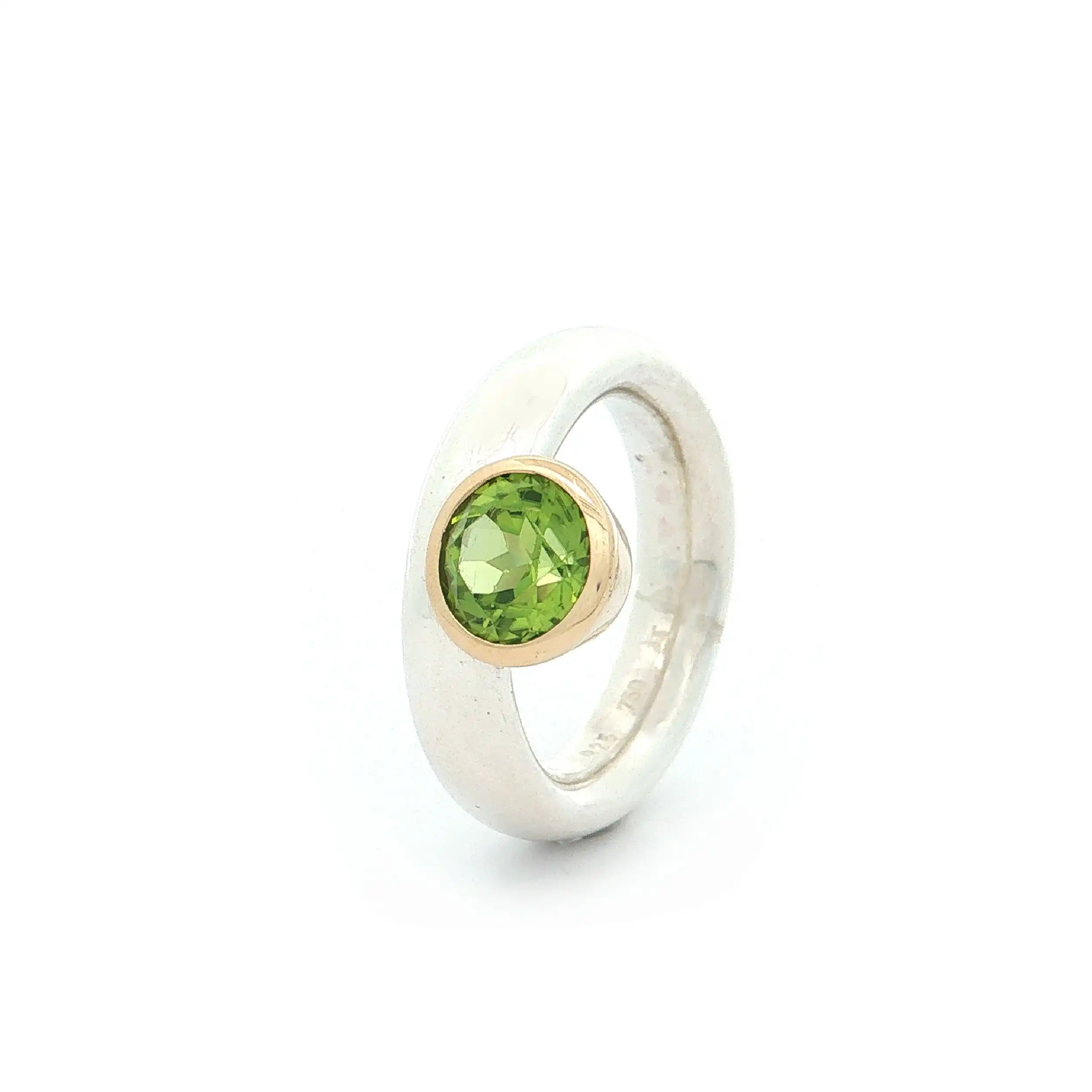 Ring Silber mit Gelbgold Fassung mit Peridot