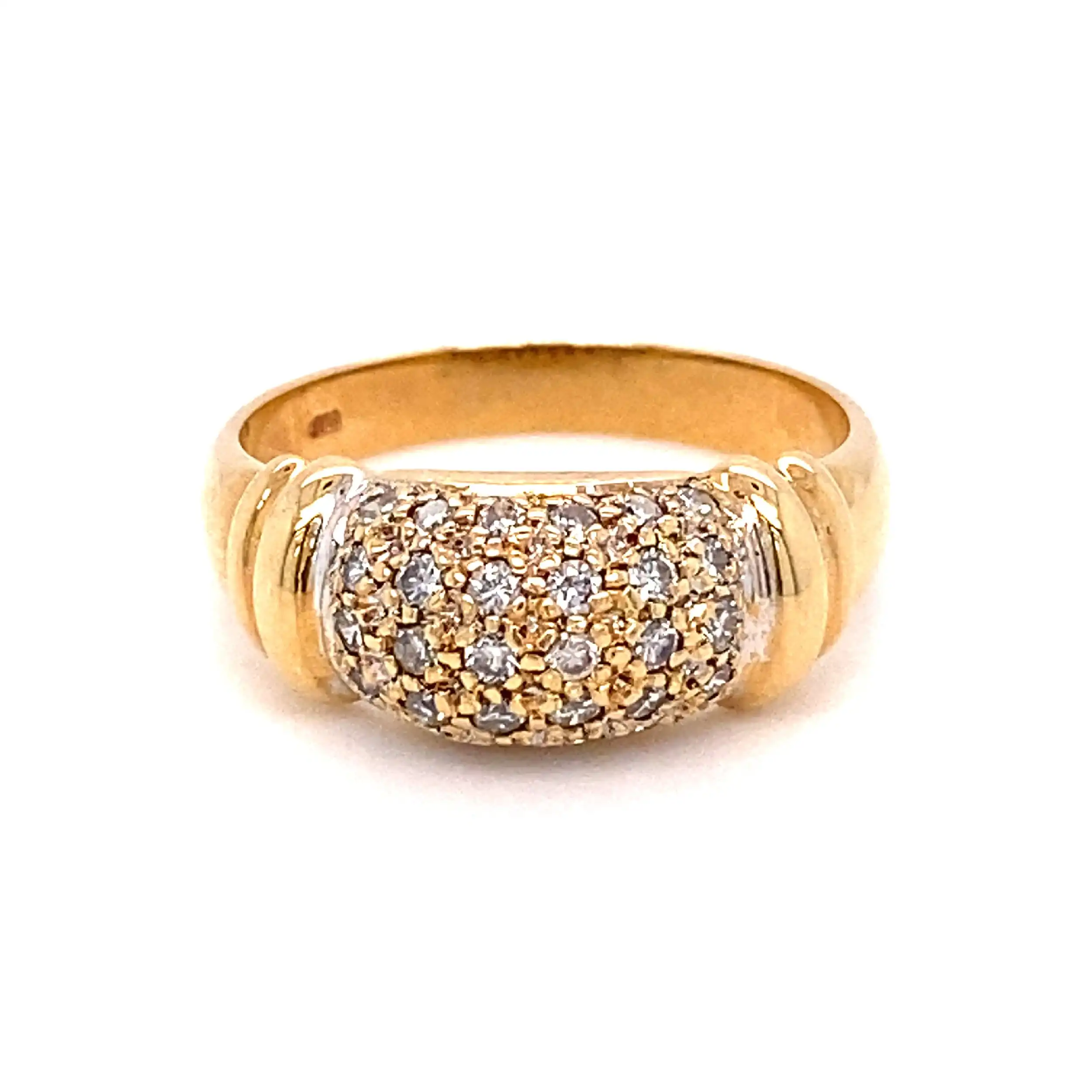Ring mit Brillanten Ring mit Brillanten