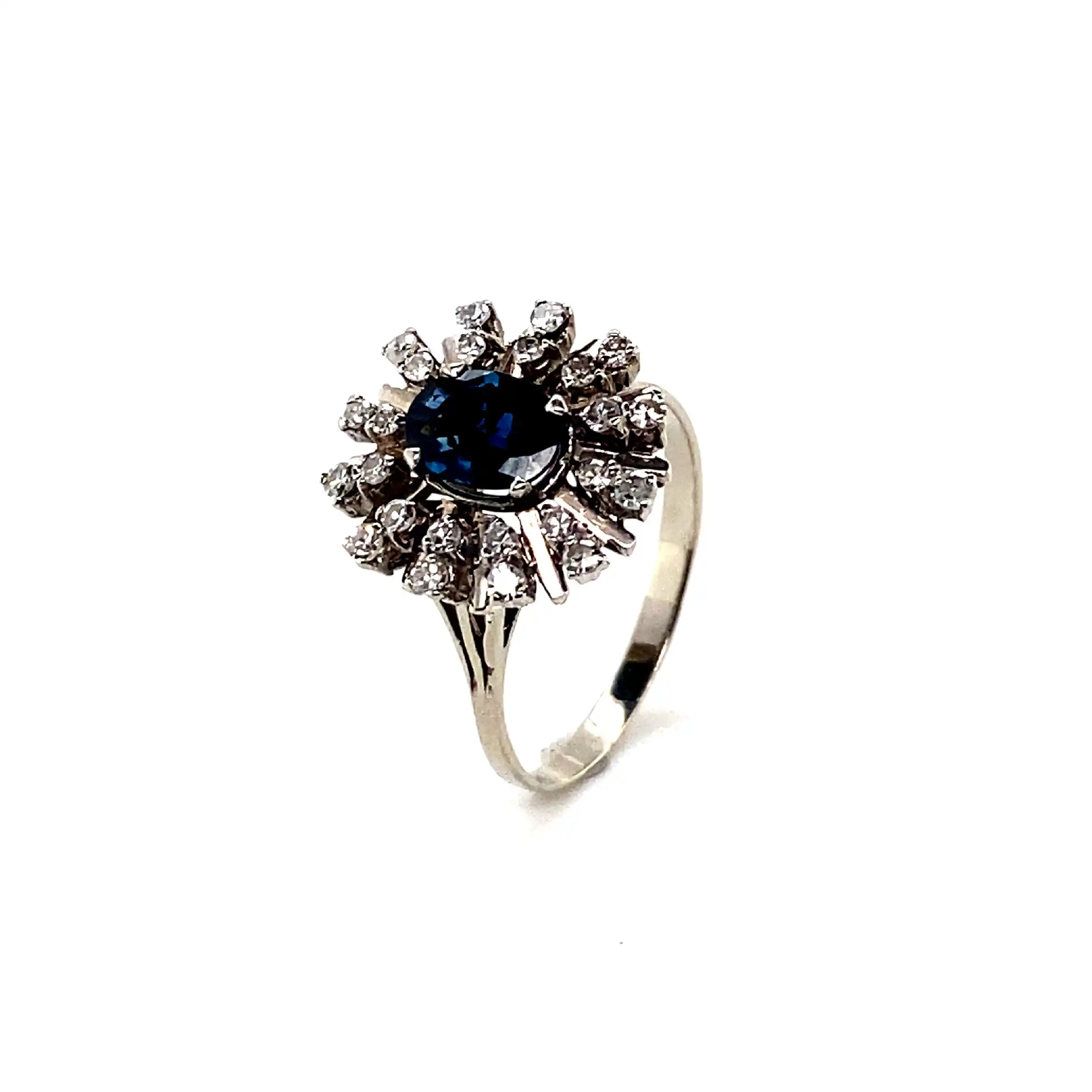 Ring Weißgold mit Diamanten und Saphir Ring Weißgold mit Diamanten und Saphir