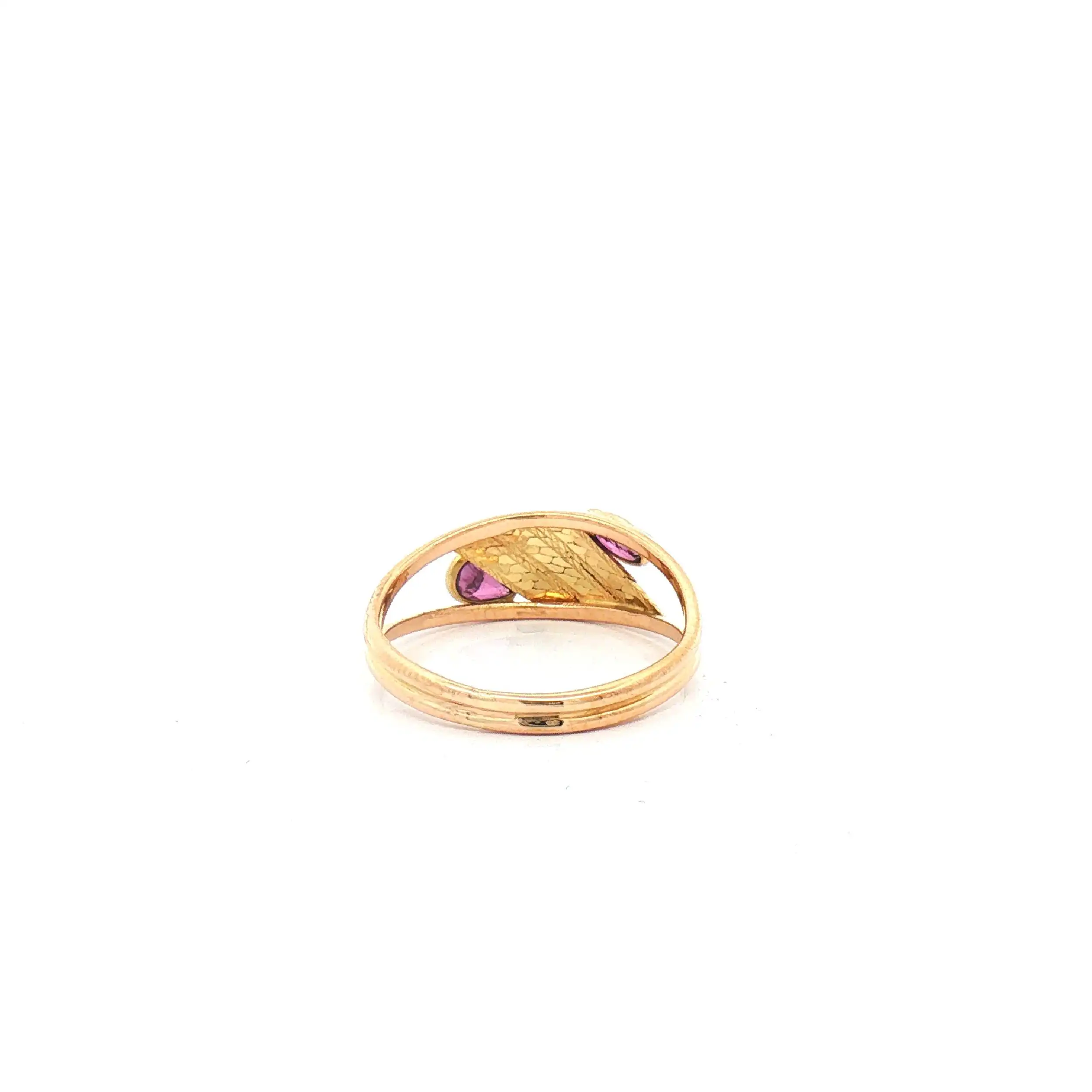 Ring Gelbgold mit roten Farbsteinen