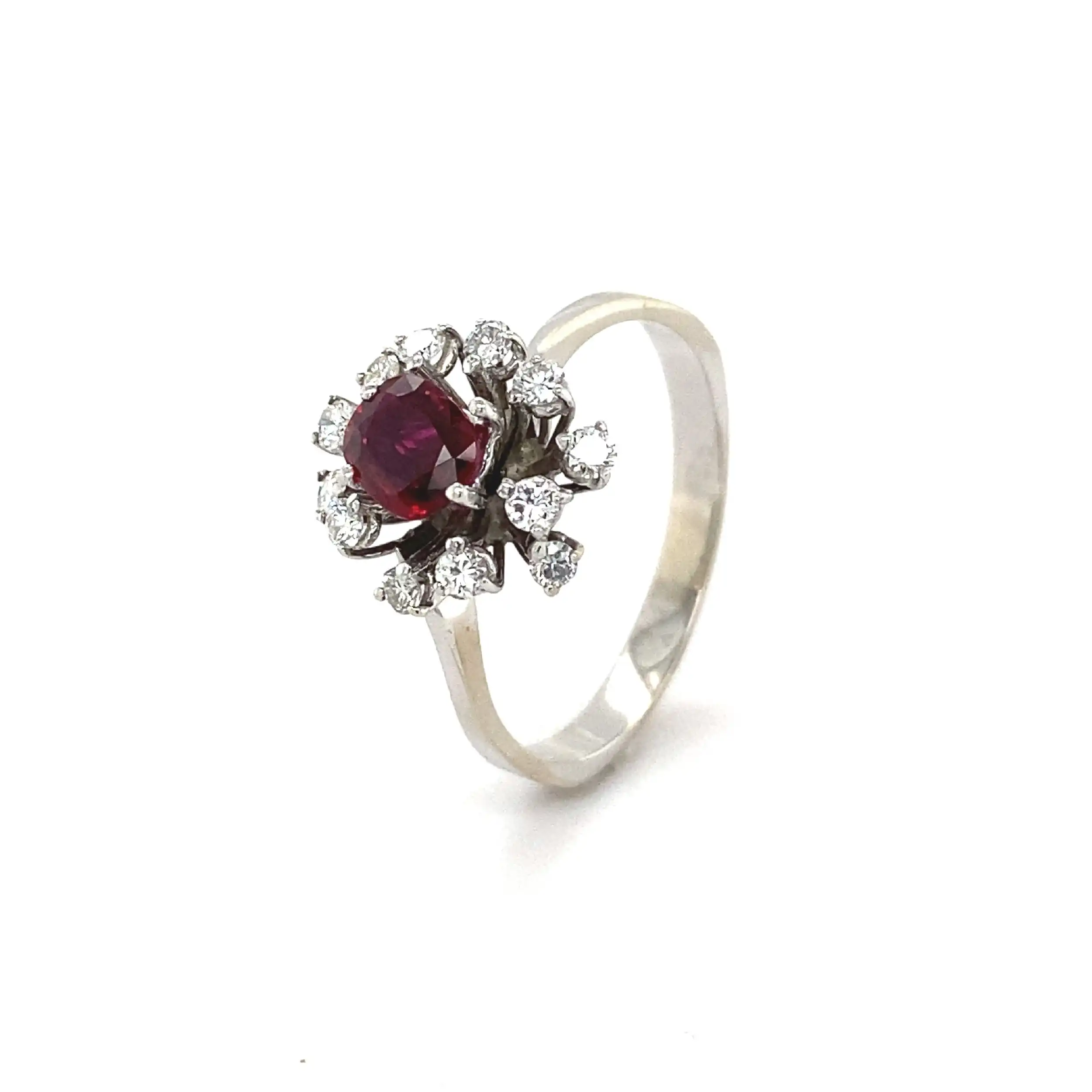 Ring Weißgold mit Rubin und Brillanten Ring Weißgold mit Rubin und Brillanten