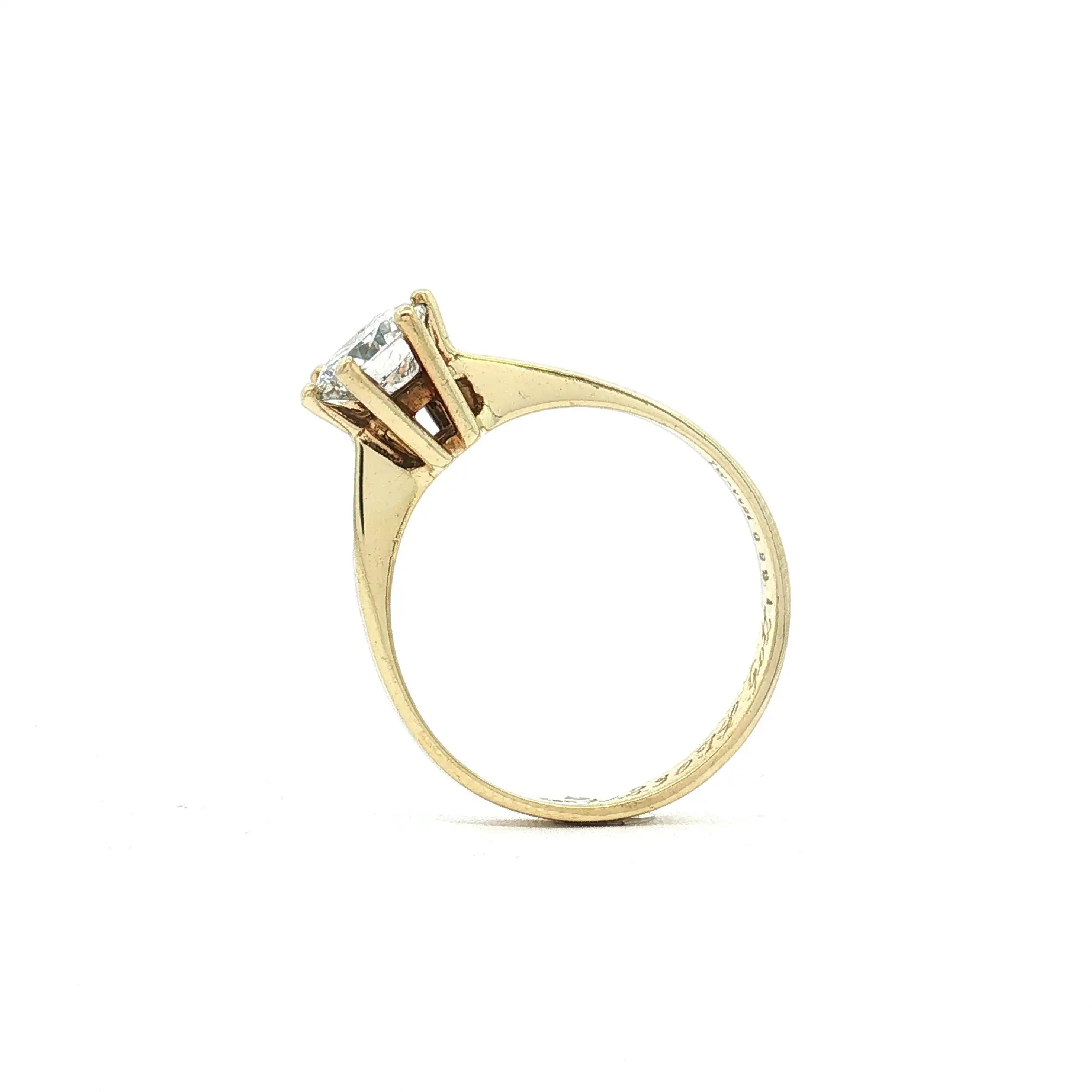 Ring Gelbgold mit Brillant Solitär, graviert mit 0,99ct Ring Gelbgold mit Brillant Solitär, graviert mit 0,99ct