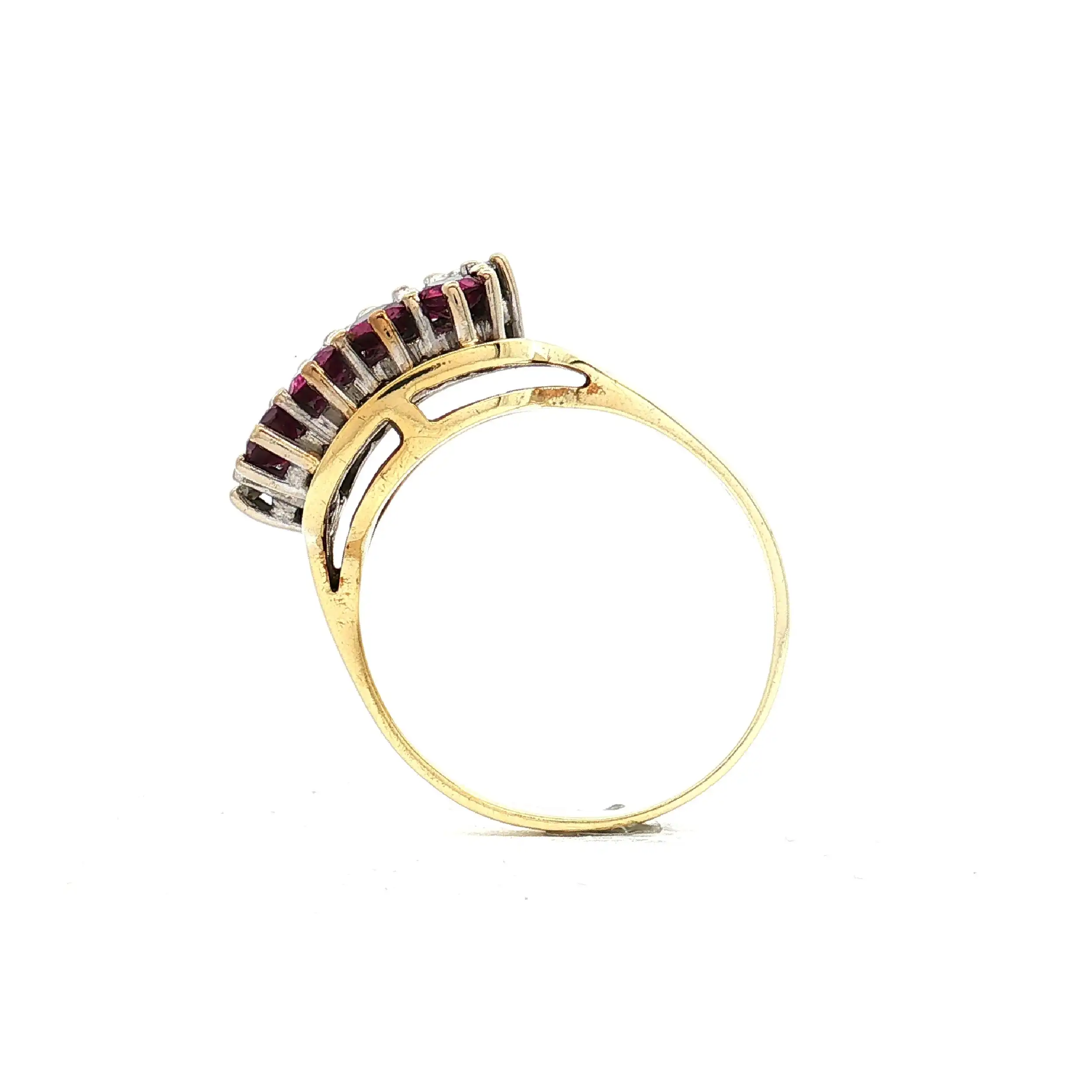 Ring Gelbgold mit Brillanten und Rubinen
