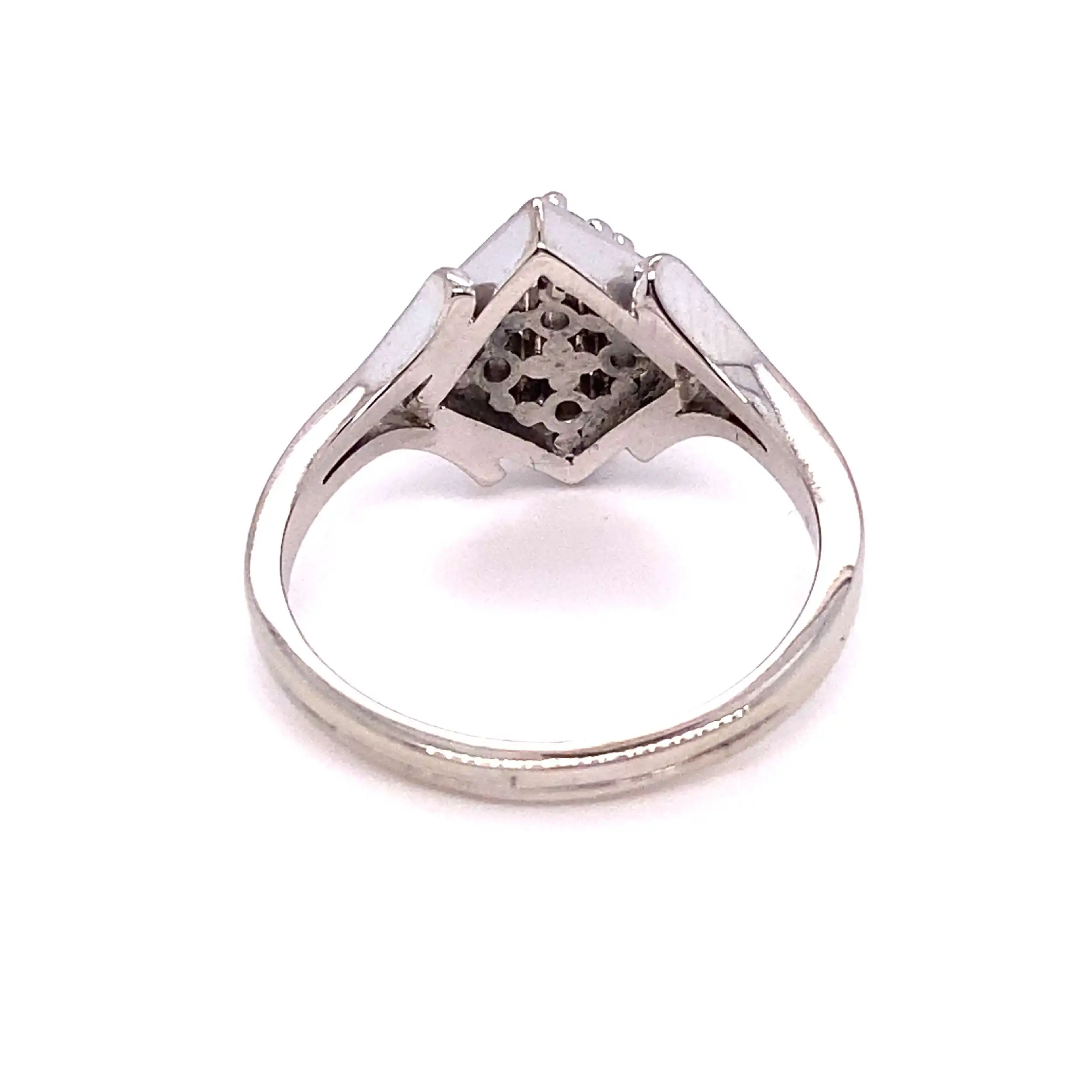 Ring Weißgold mit Brillanten Ring Weißgold mit Brillanten