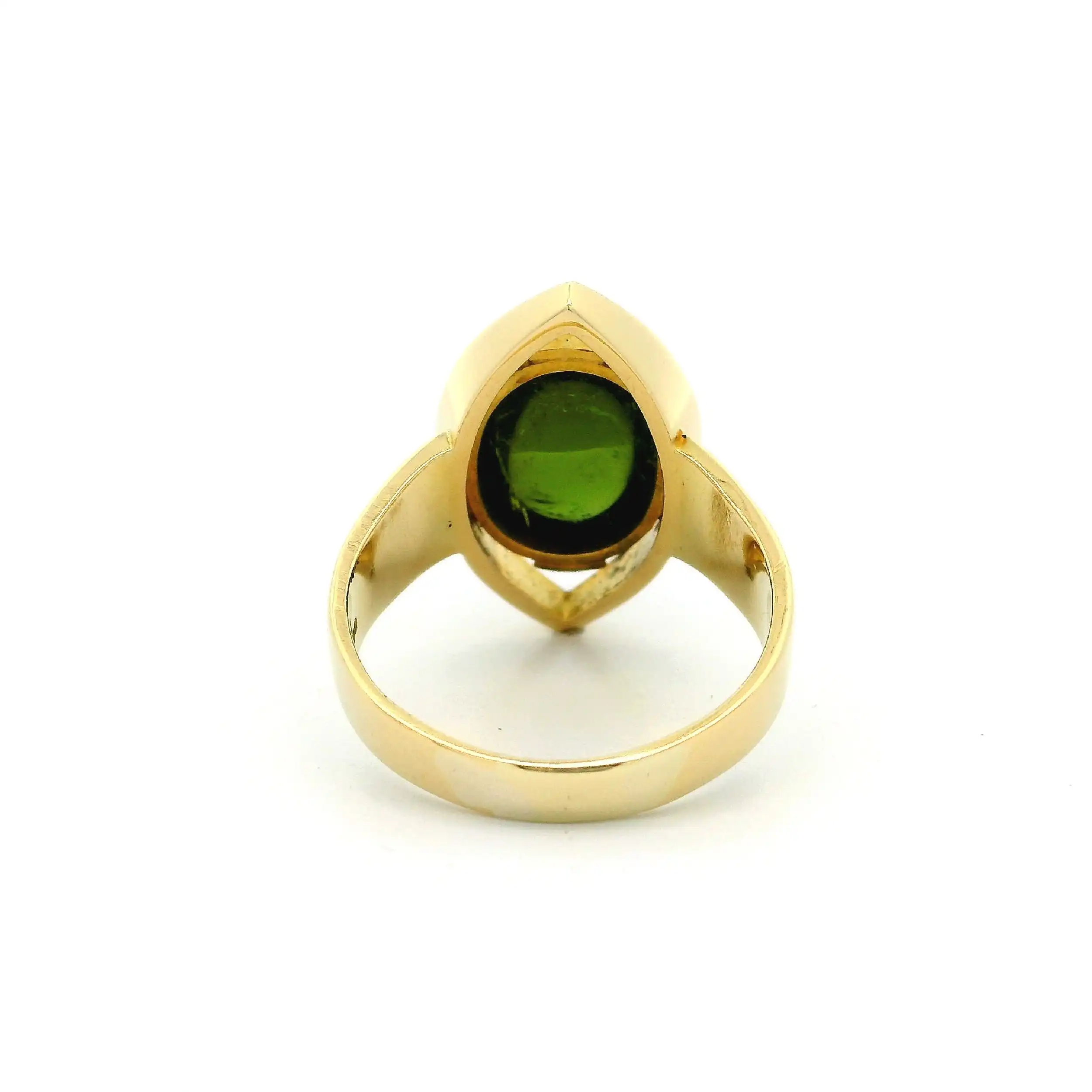 Ring Gelbgold mit Peridot Cabochon Ring Gelbgold mit Peridot Cabochon