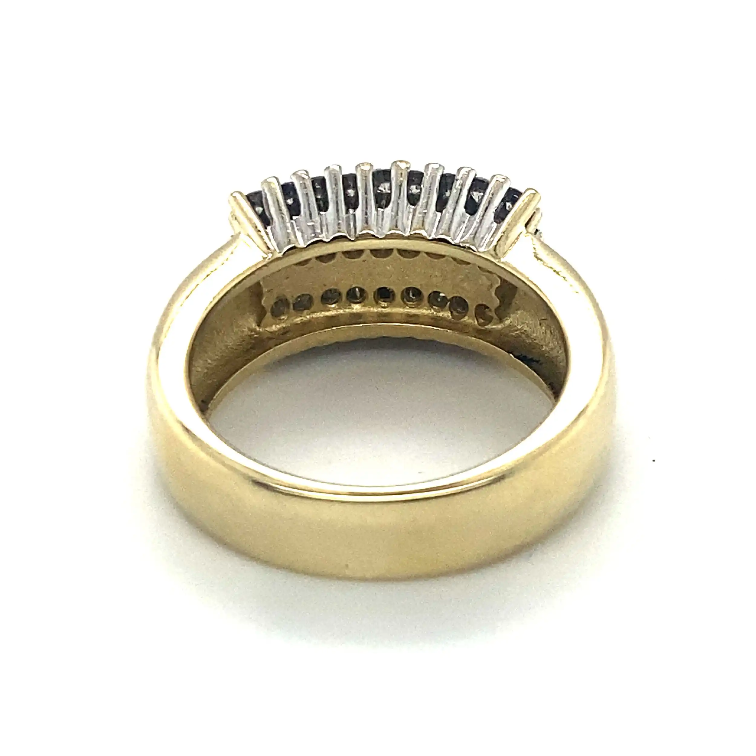Ring Gelbgold mit Brillanten Ring Gelbgold mit Brillanten