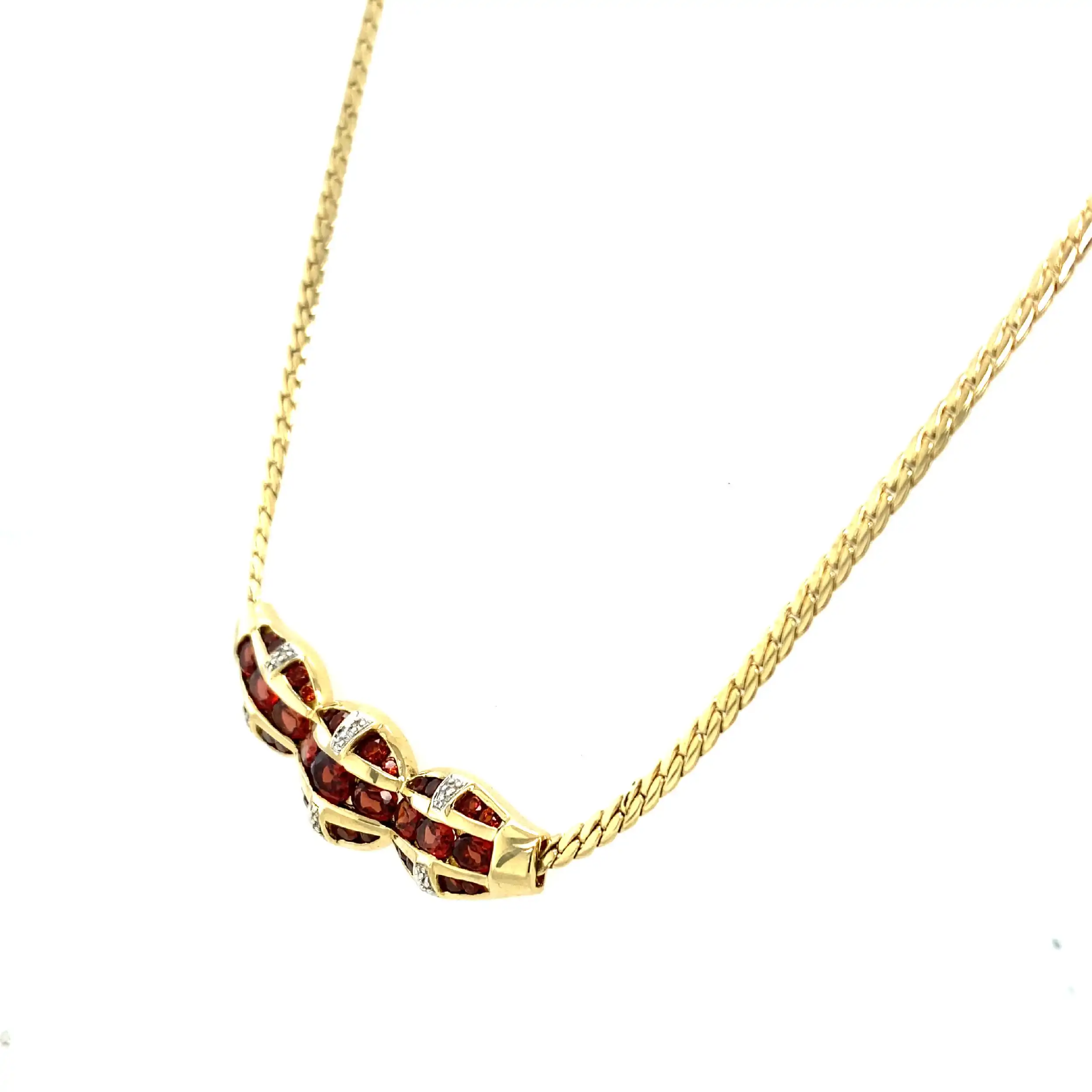 Collier Gelbgold mit Granat und Diamanten