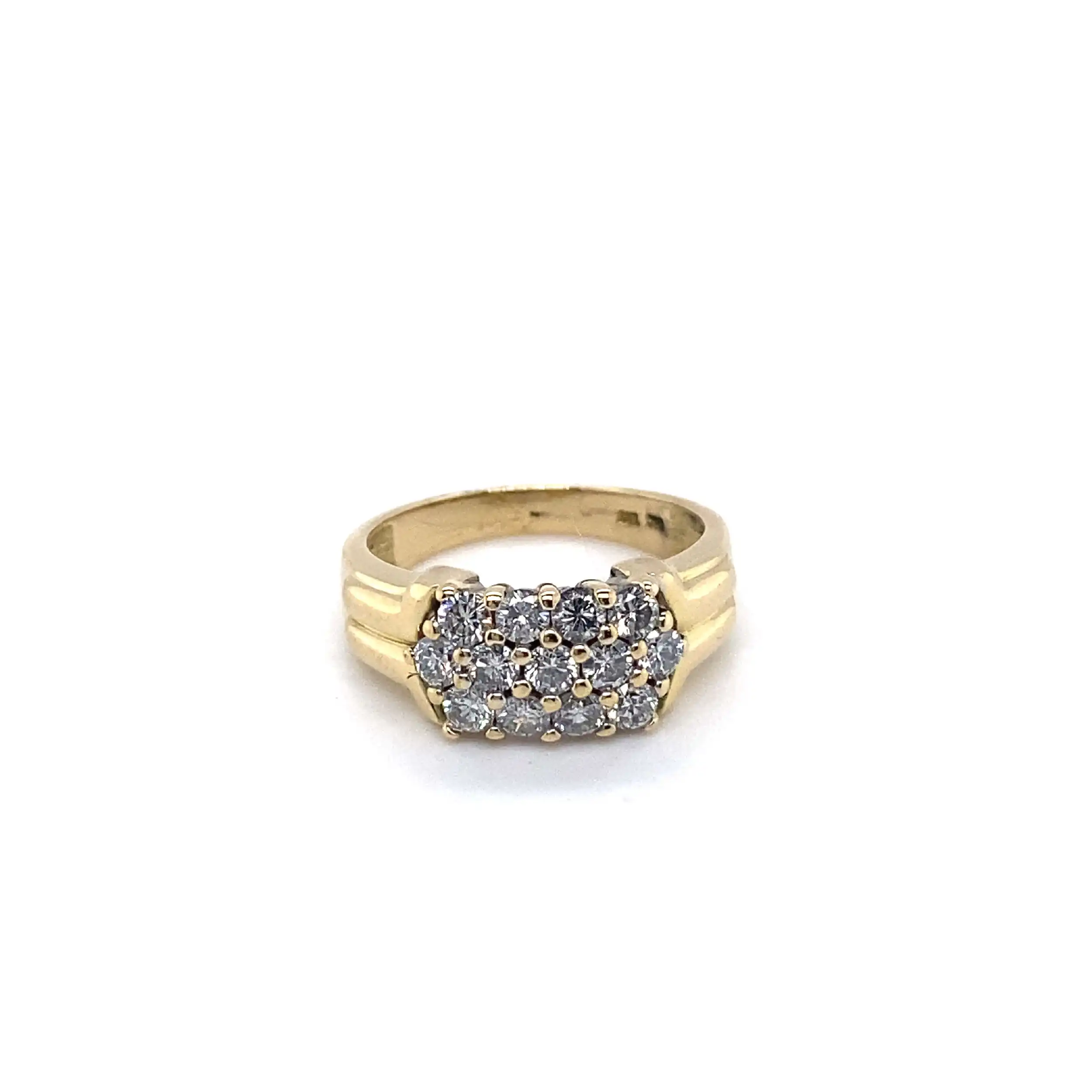 Ring Gelbgold mit 13 Brillanten, graviert mit 1,00ct Ring Gelbgold mit 13 Brillanten, graviert mit 1,00ct
