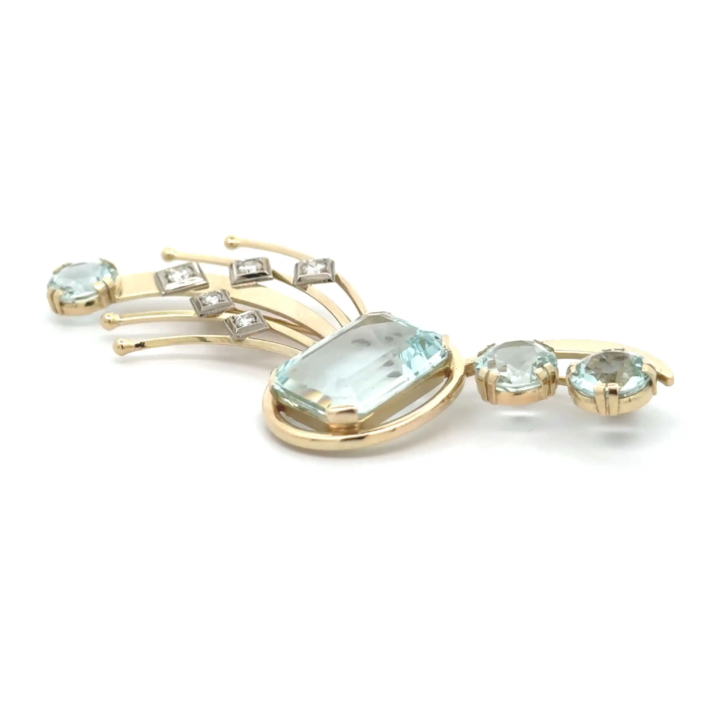 Brosche Gelbgold mit Brillanten & Aquamarin Brosche Gelbgold mit Brillanten & Aquamarin