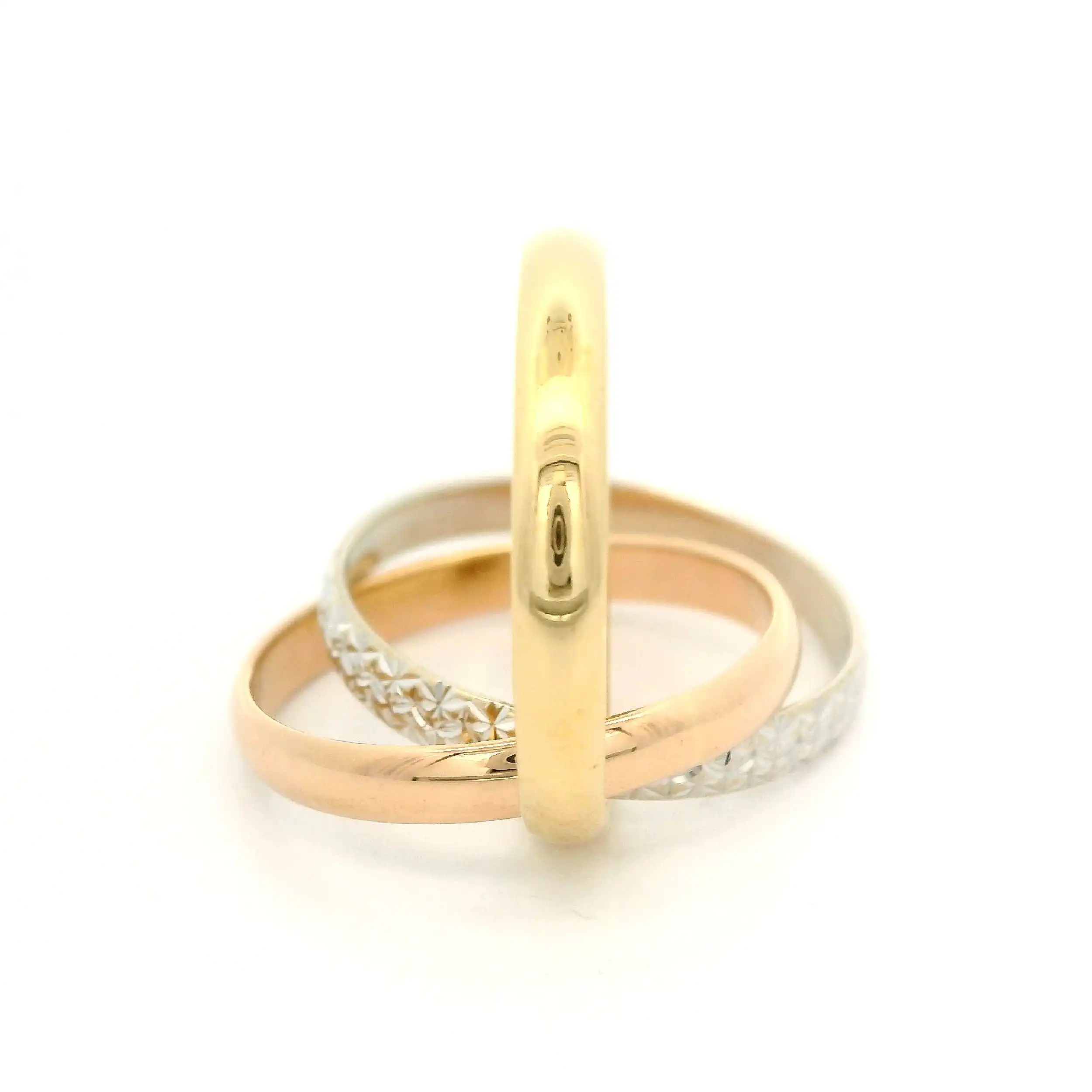 Trinityring Tricolor mit Brillanten, graviert mit 0,21 ct FL-W Trinityring Tricolor mit Brillanten, graviert mit 0,21 ct FL-W
