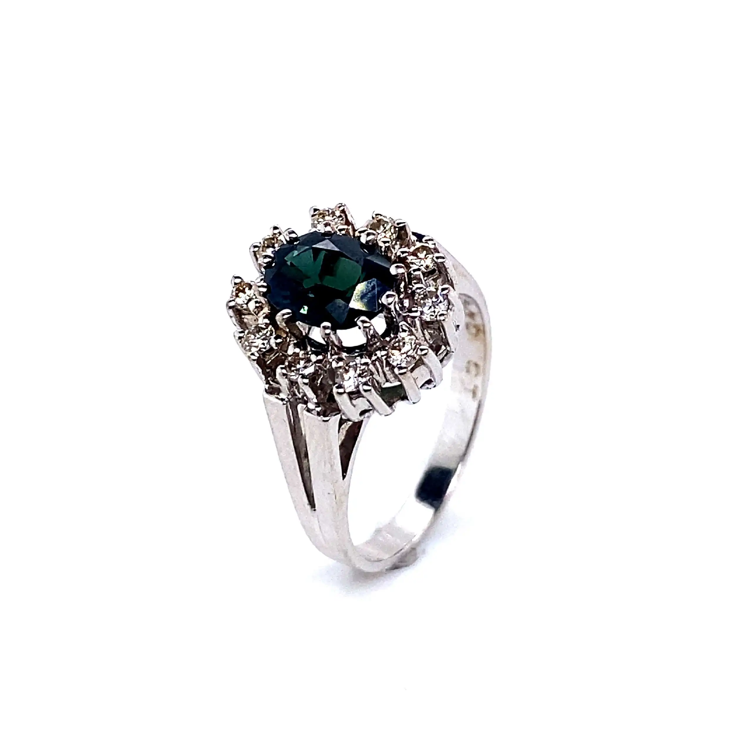 Ring Weißgold mit Brillanten und Saphir