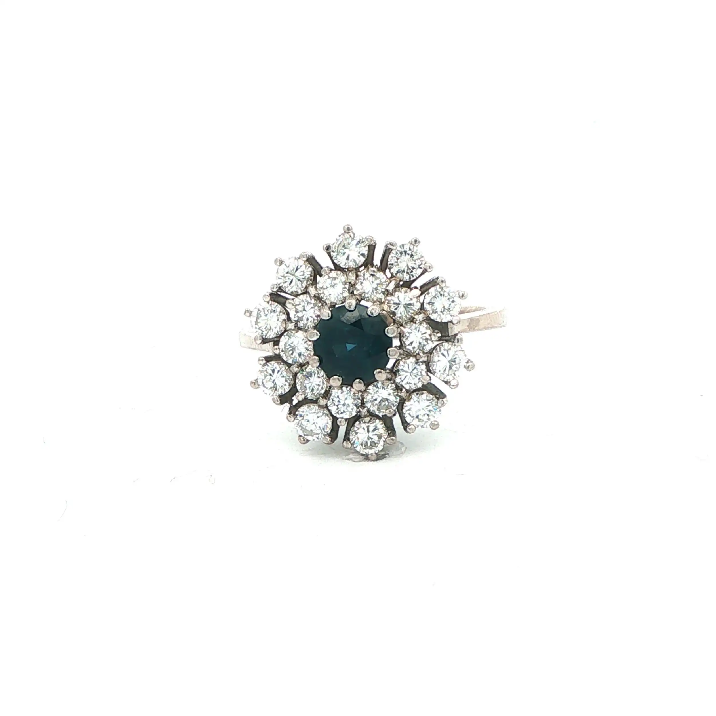 Ring Weißgold mit Brillanten und Saphir Ring Weißgold mit Brillanten und Saphir