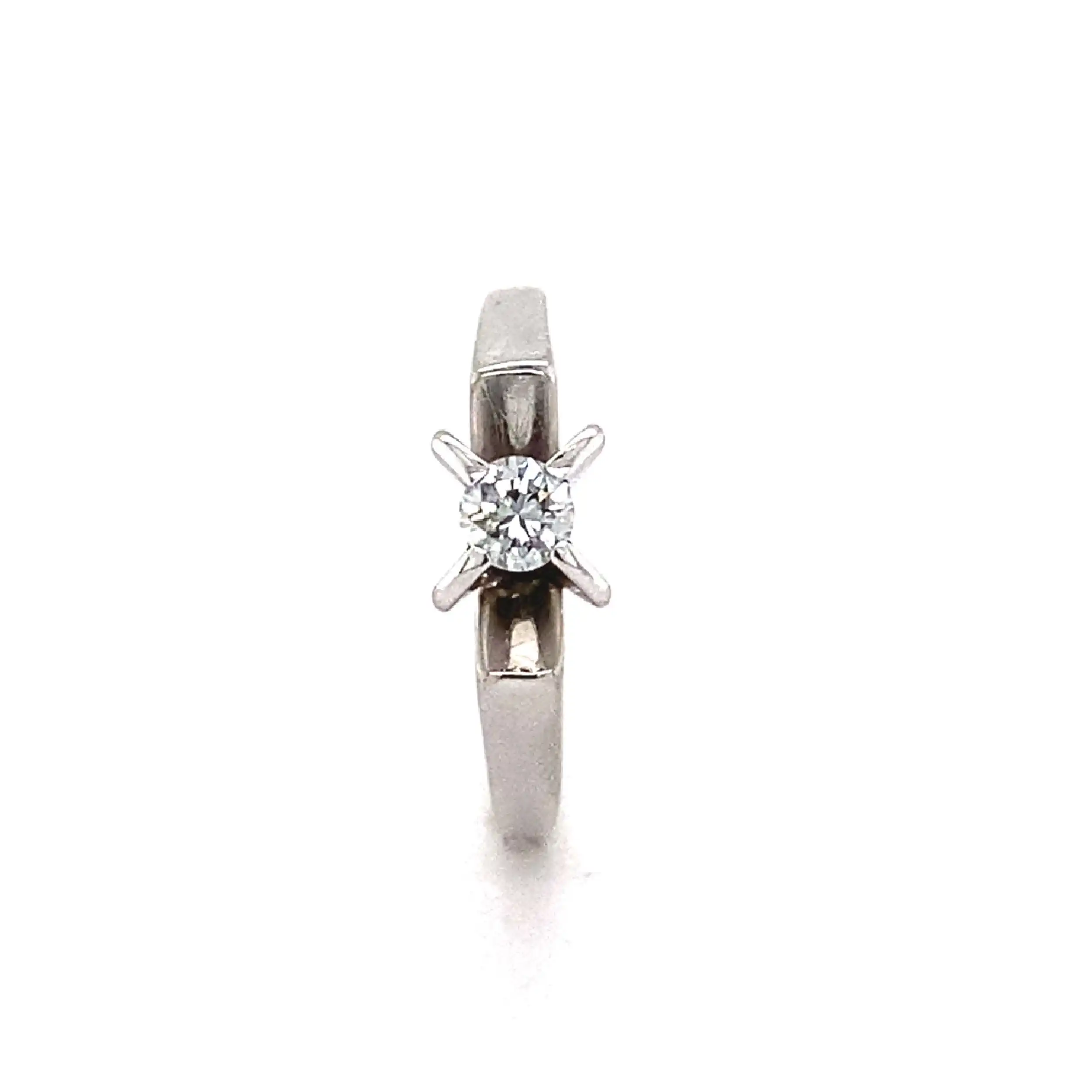 Ring Weißgold mit Brillant, graviert mit 0,17ct Ring Weißgold mit Brillant, graviert mit 0,17ct