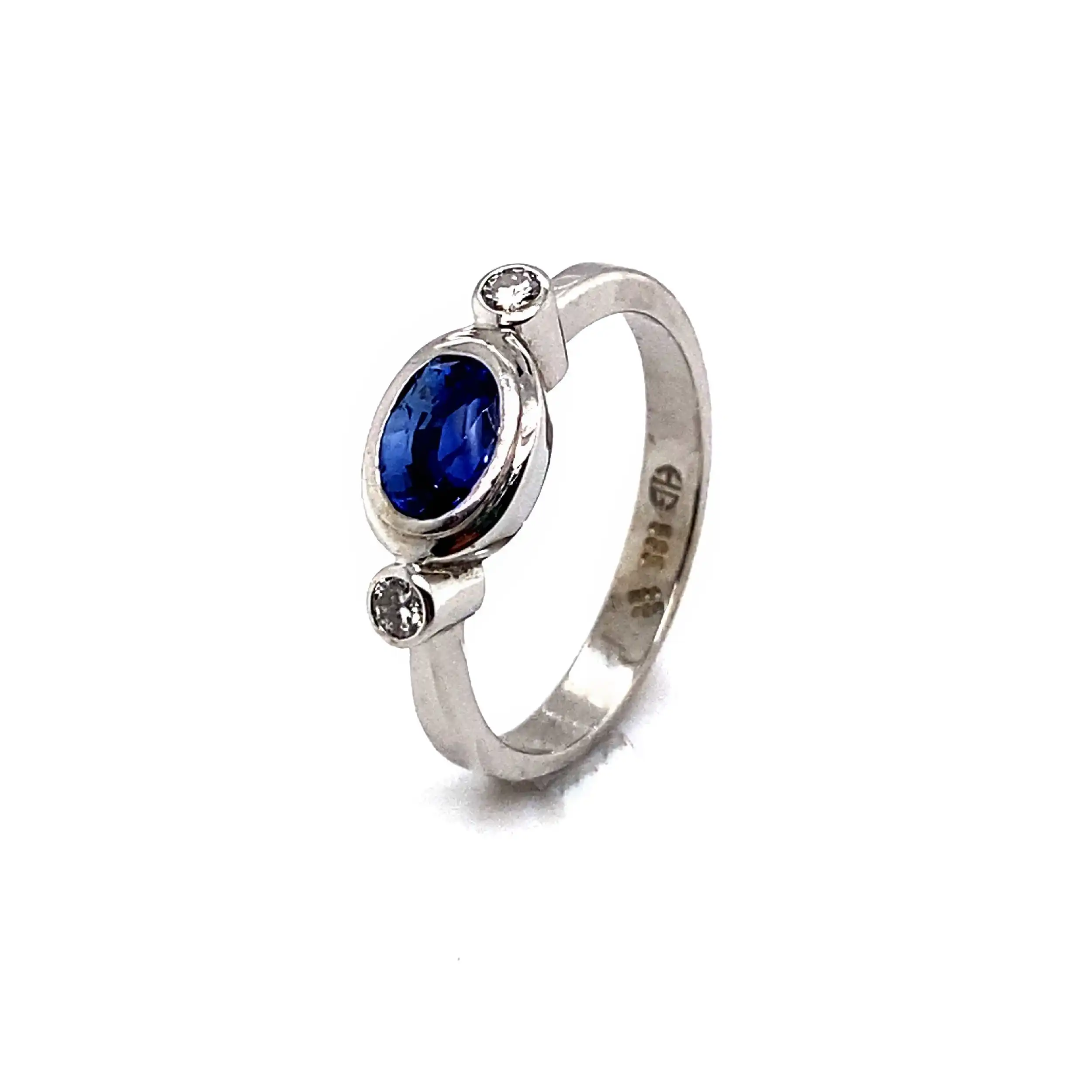 Ring Weißgold mit Saphir und Brillanten, mit Expertise von EPL