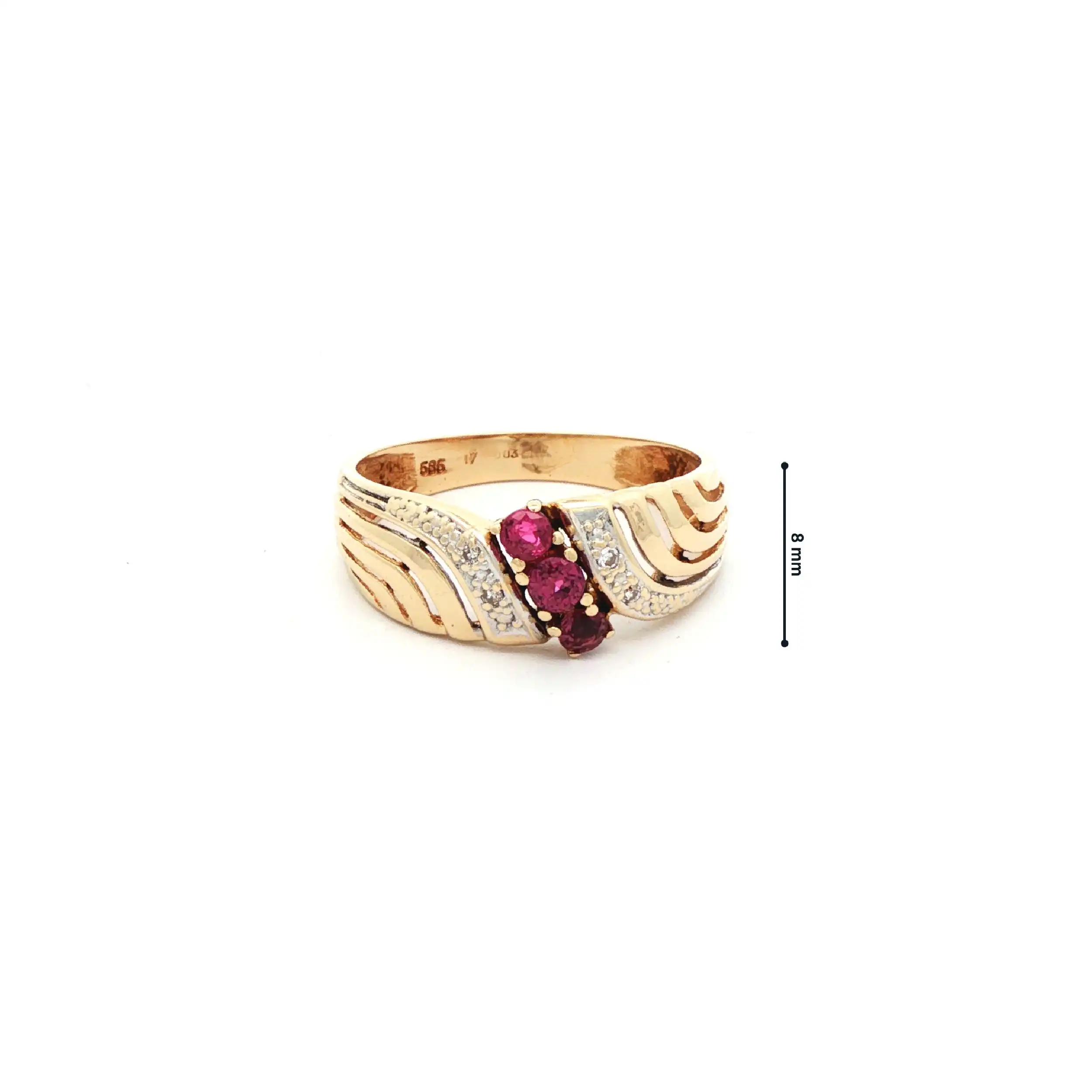 Ring Gelbgold mit roten Farbsteinen und Diamanten Ring Gelbgold mit roten Farbsteinen und Diamanten