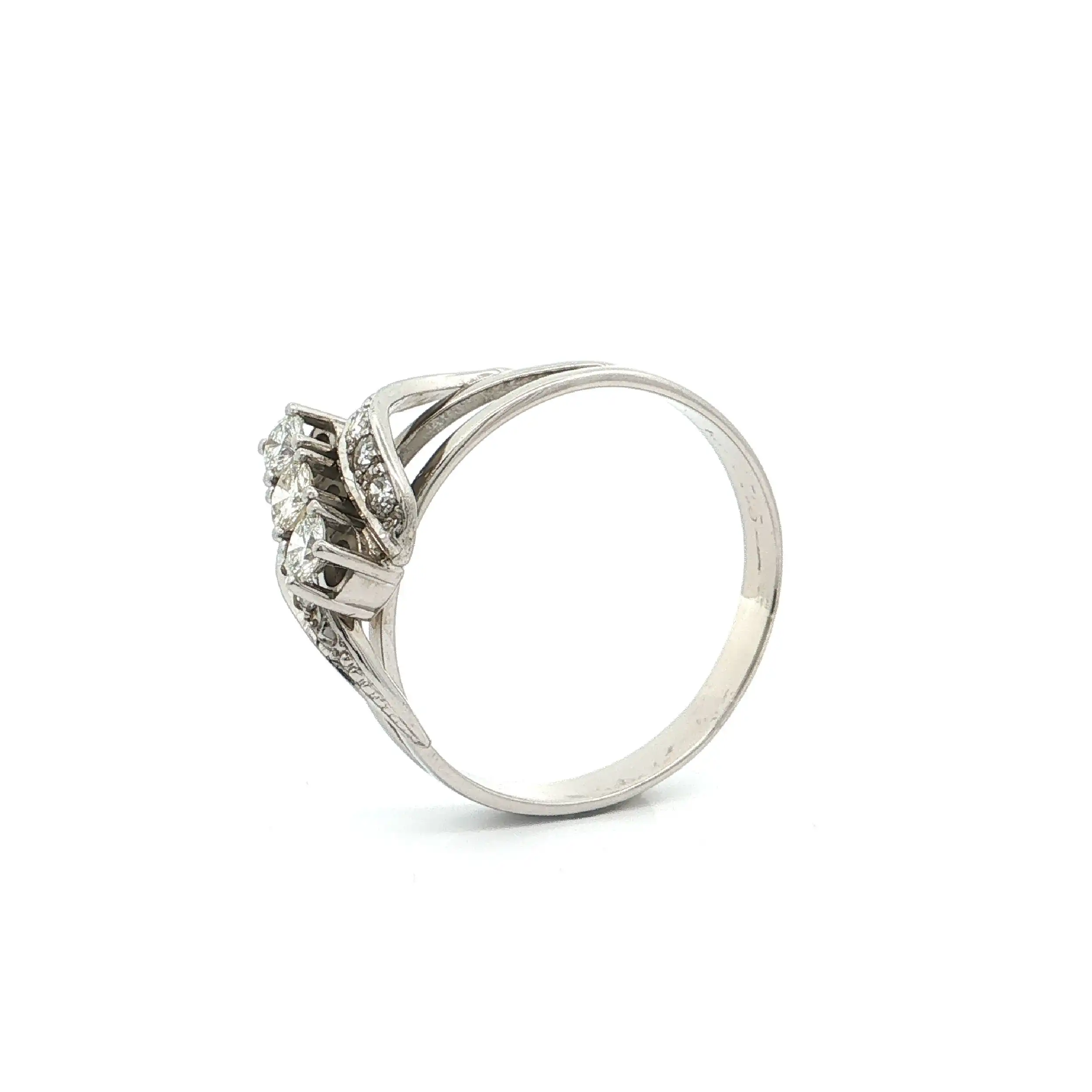 Ring Weißgold mit Brillanten und Diamanten