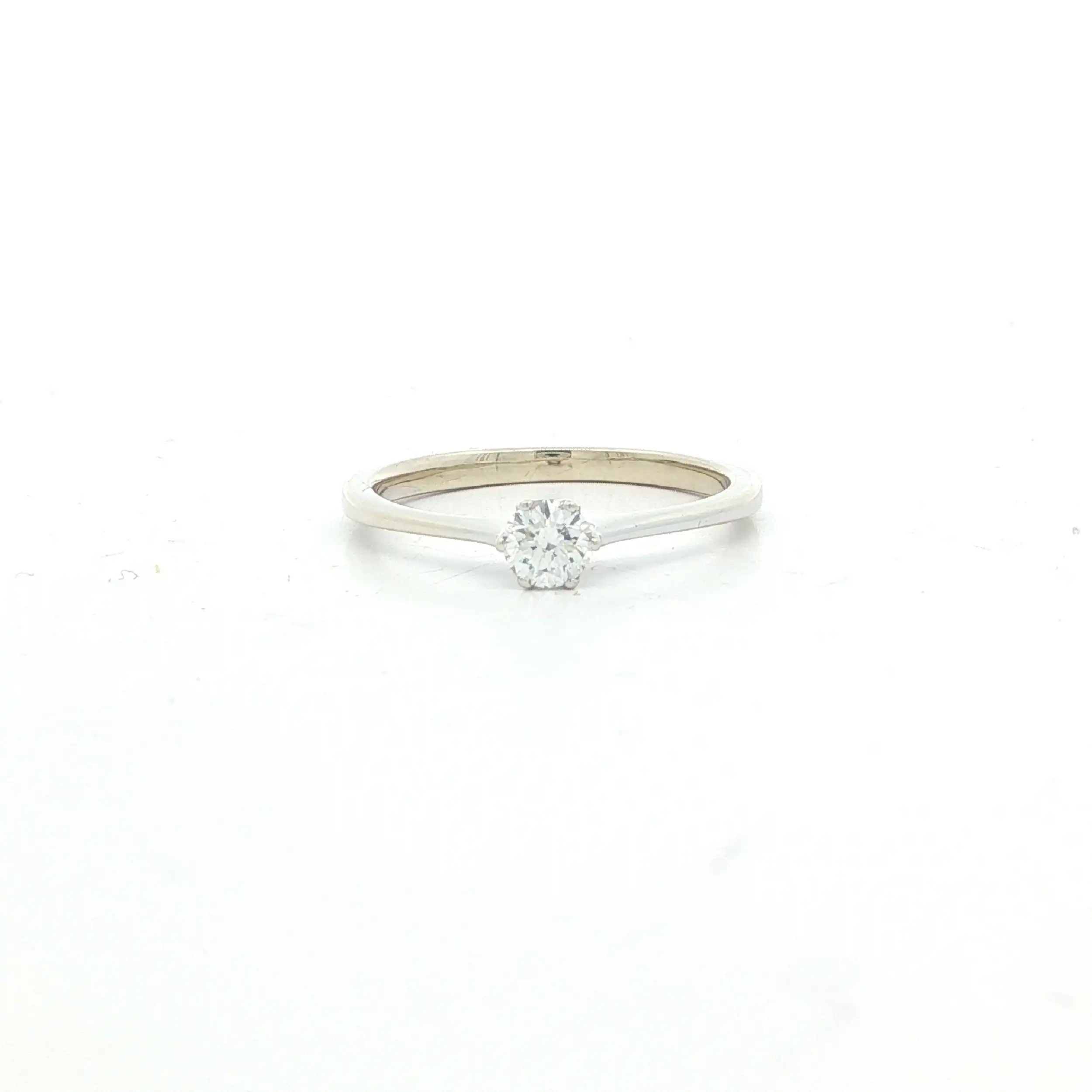 Ring Weißgold mit Brillant Solitär Ring Weißgold mit Brillant Solitär