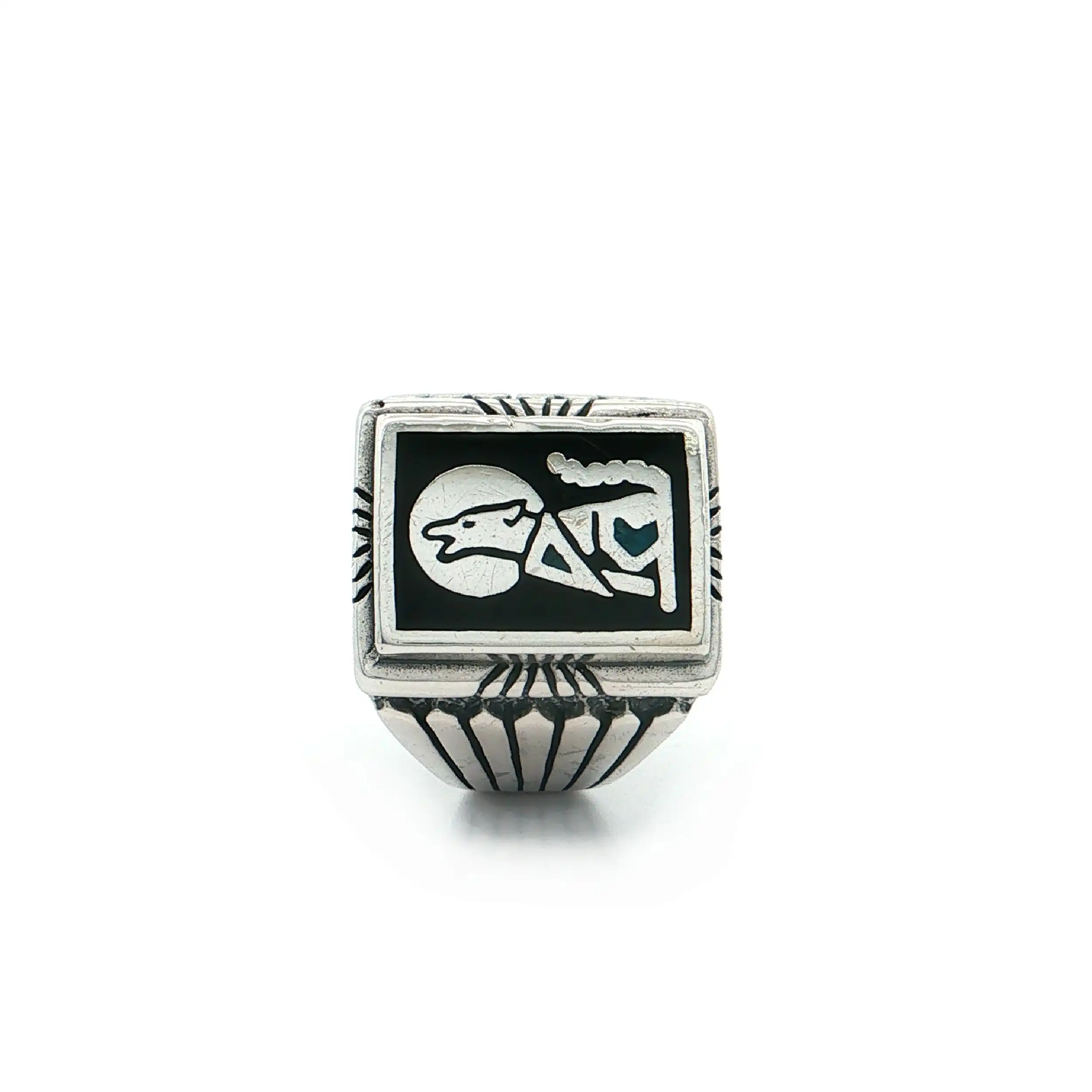 Ring Silber mit Wolfsymbol Ring Silber mit Wolfsymbol