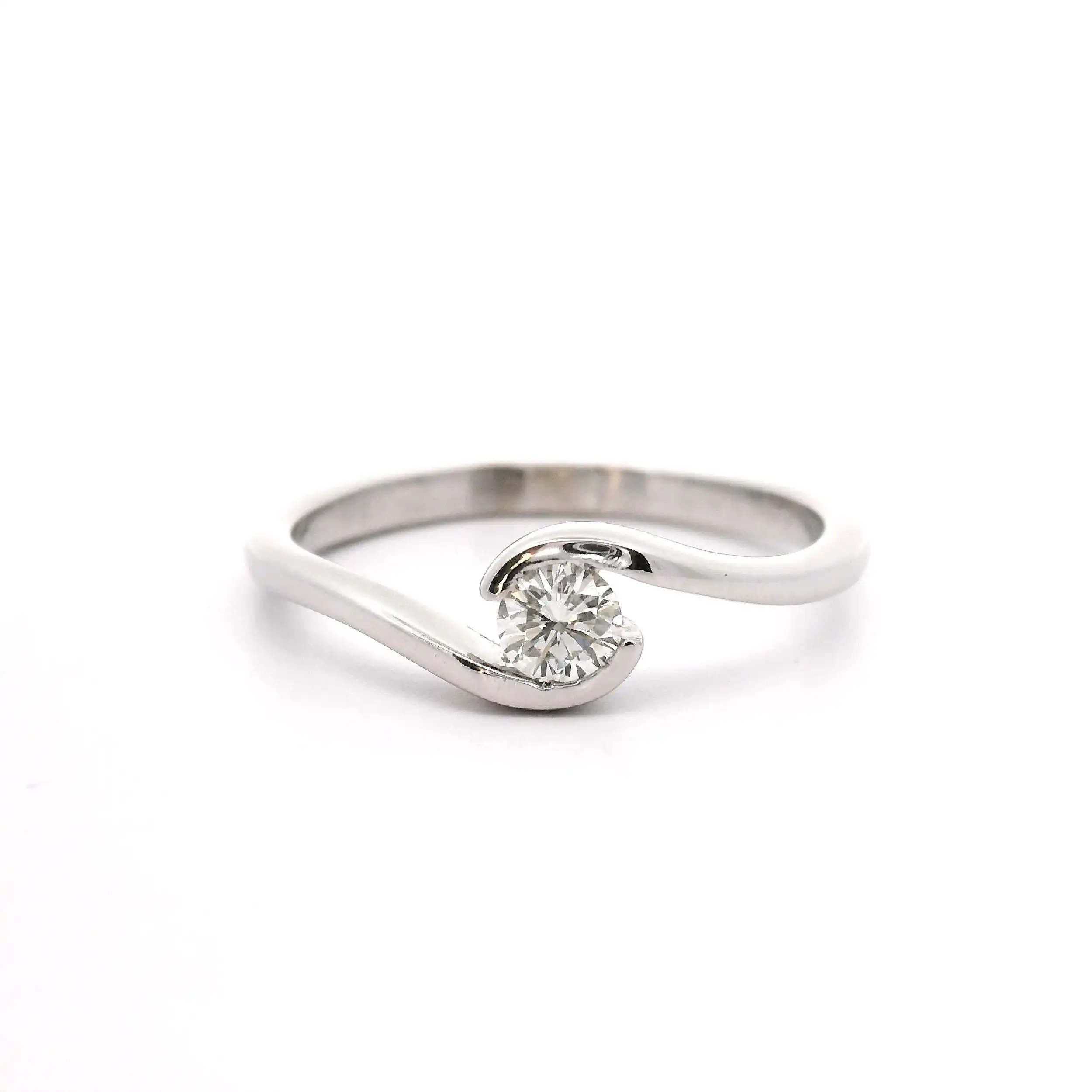 Ring Weißgold mit Brillant-Solitär