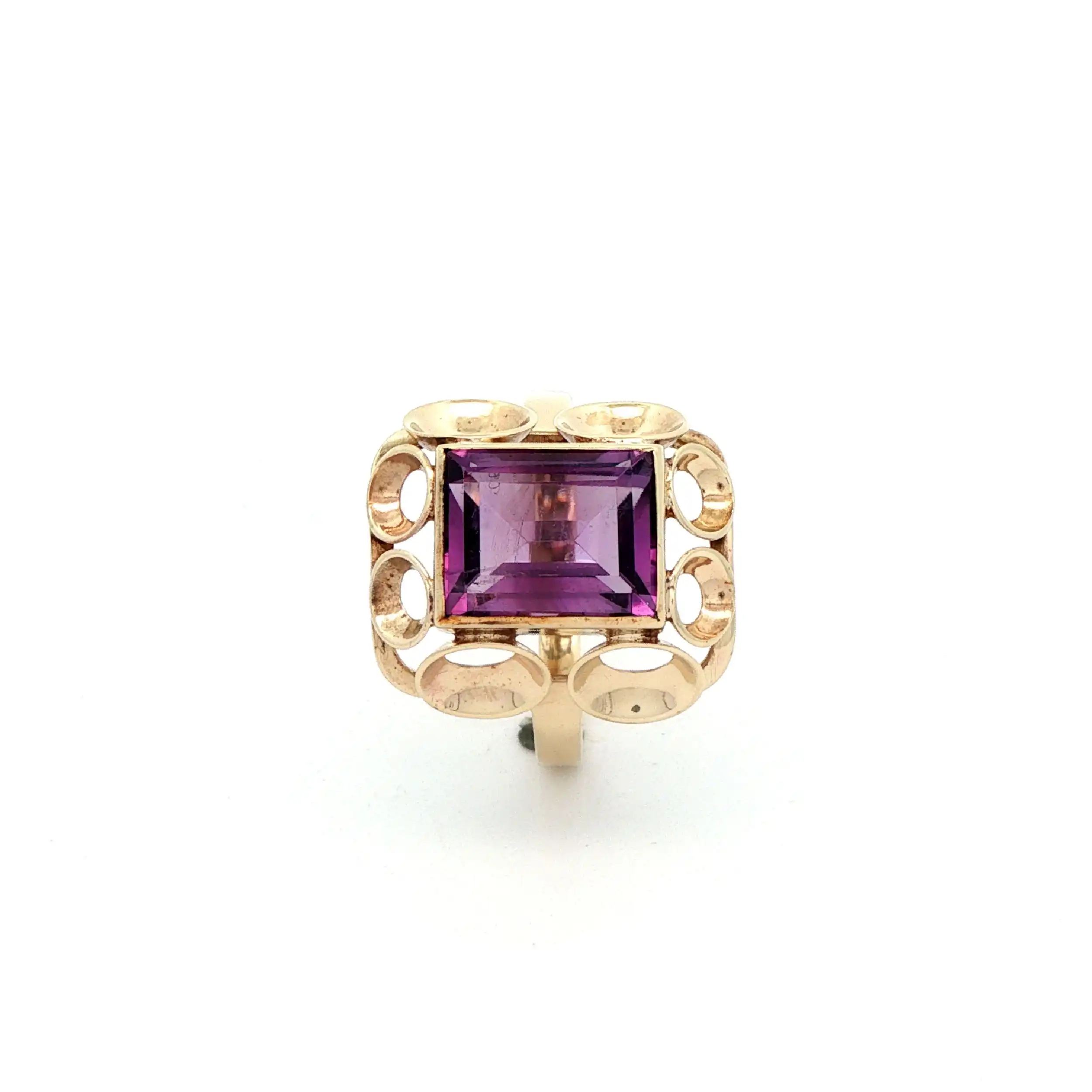 Ring Gelbgold mit Amethyst Ring Gelbgold mit Amethyst