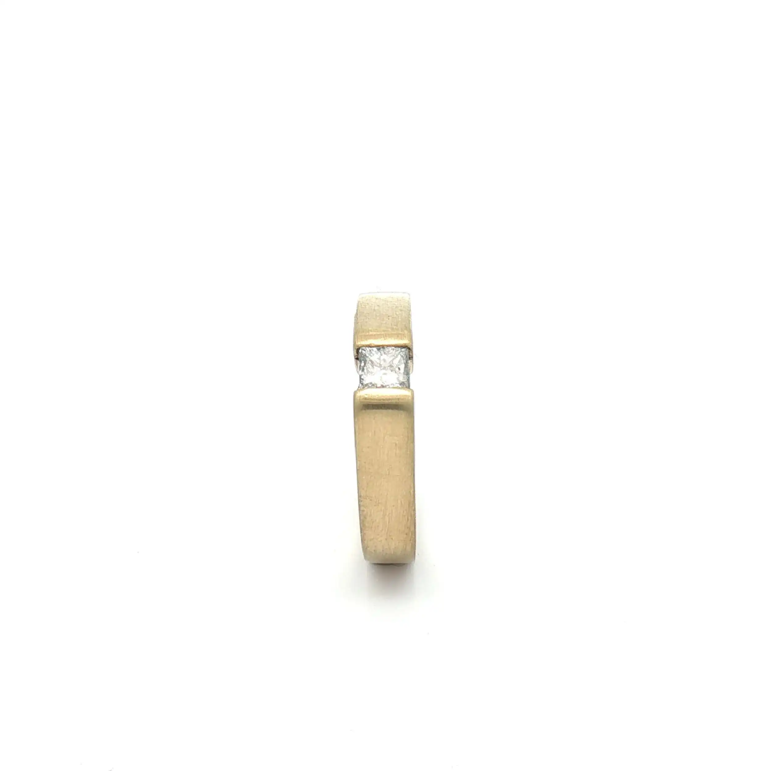 Ring Gelbgold mit Diamant in Princesscut Ring Gelbgold mit Diamant in Princesscut