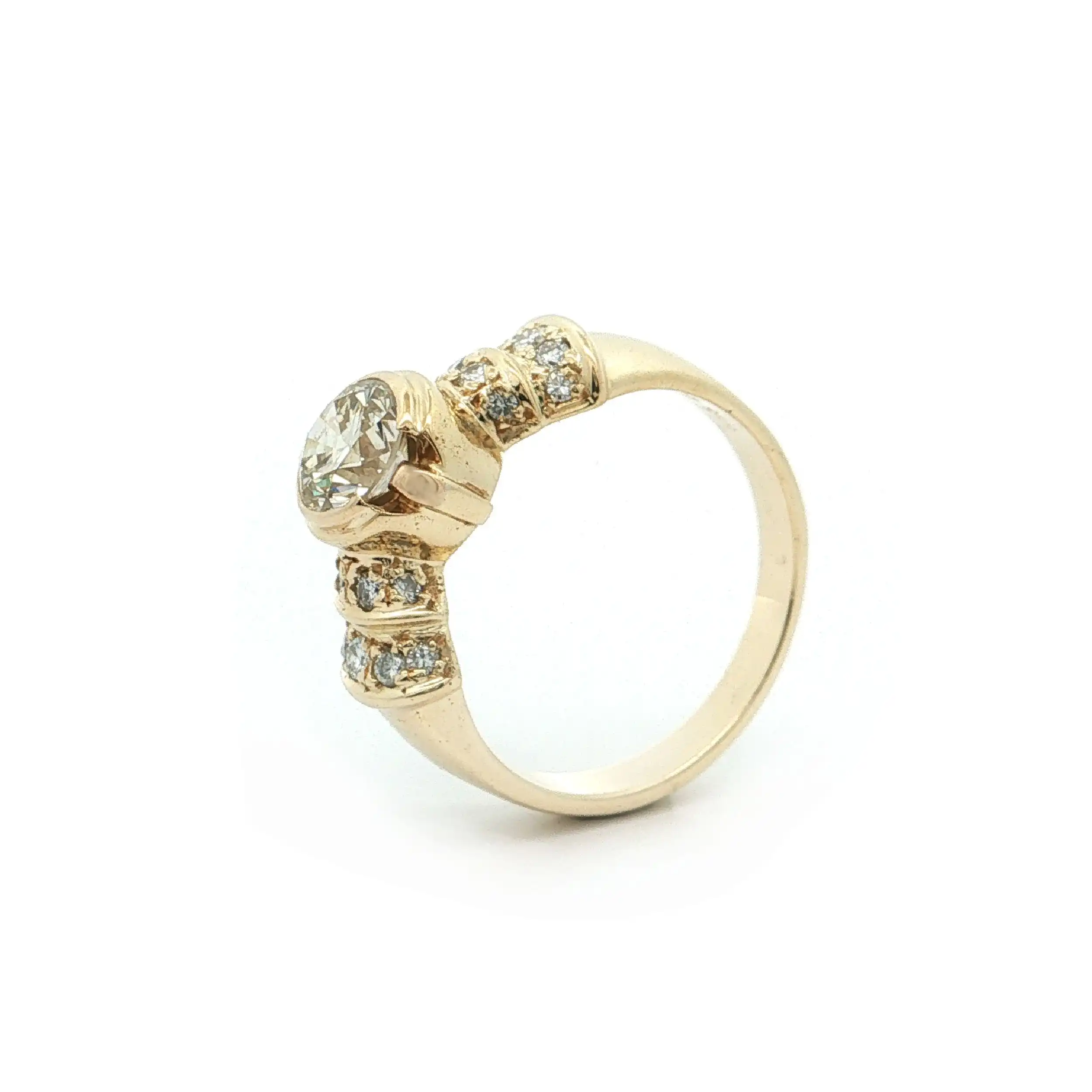 Ring Gelbgold mit Brillanten