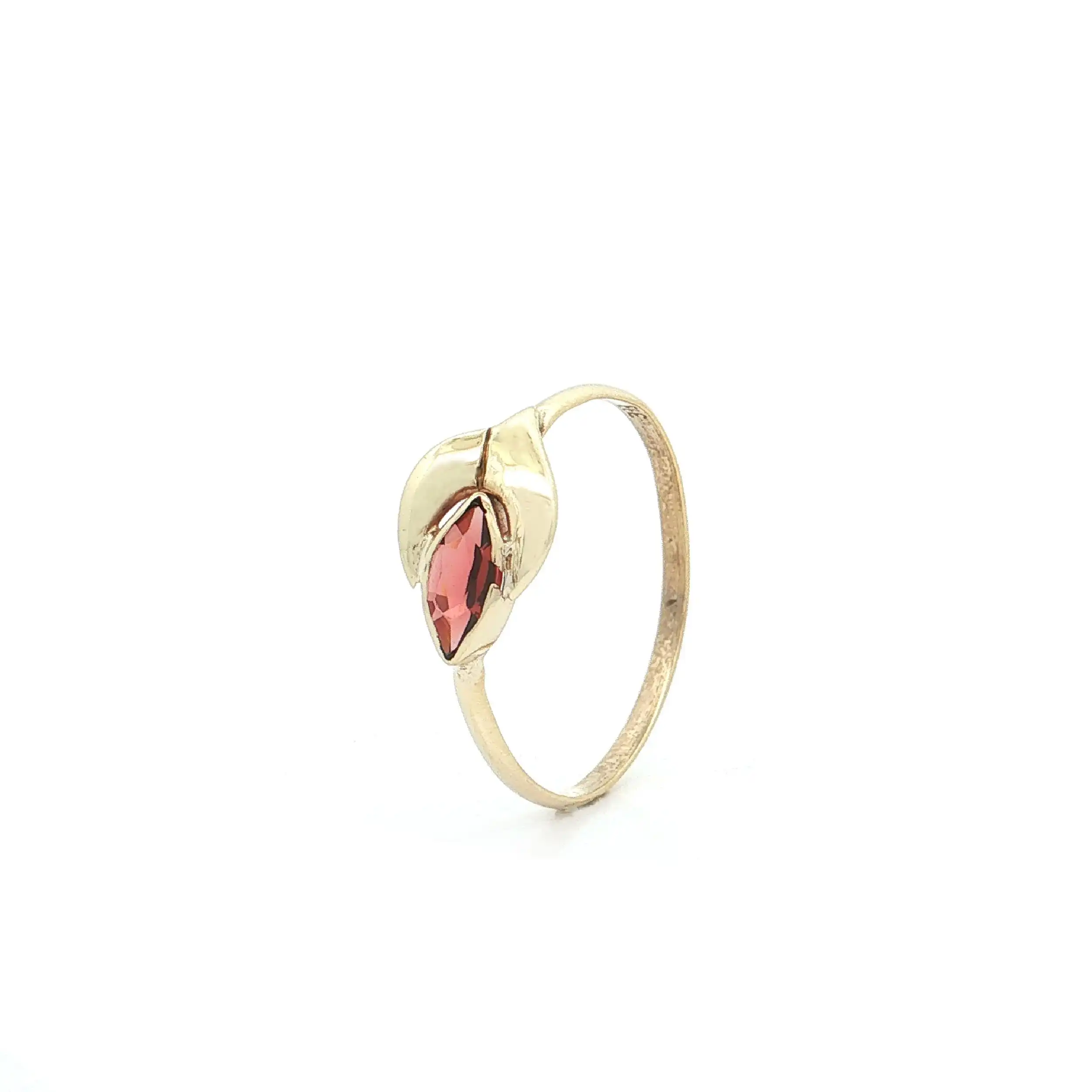 Ring Gelbgold mit Farbstein