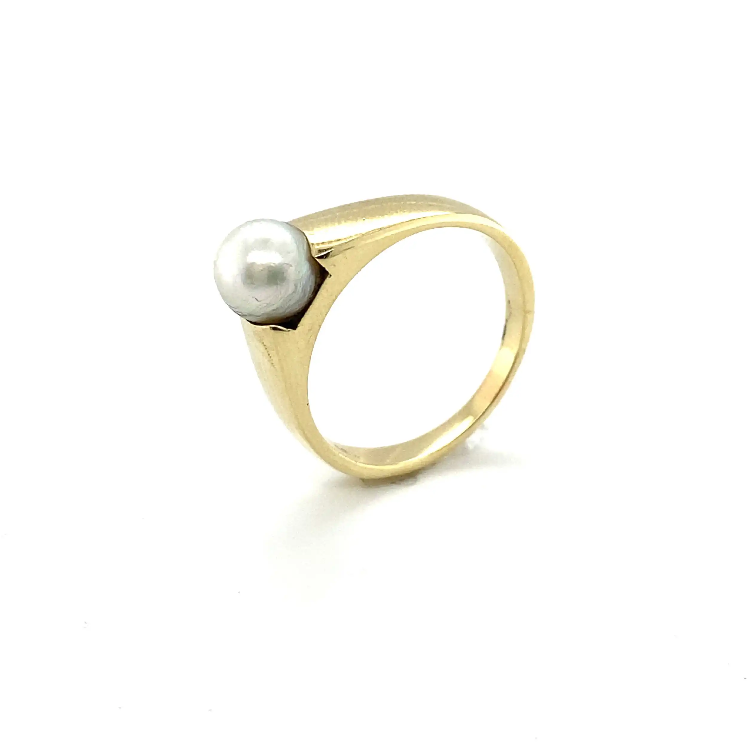 Ring Gelbgold mit Perle Ring Gelbgold mit Perle