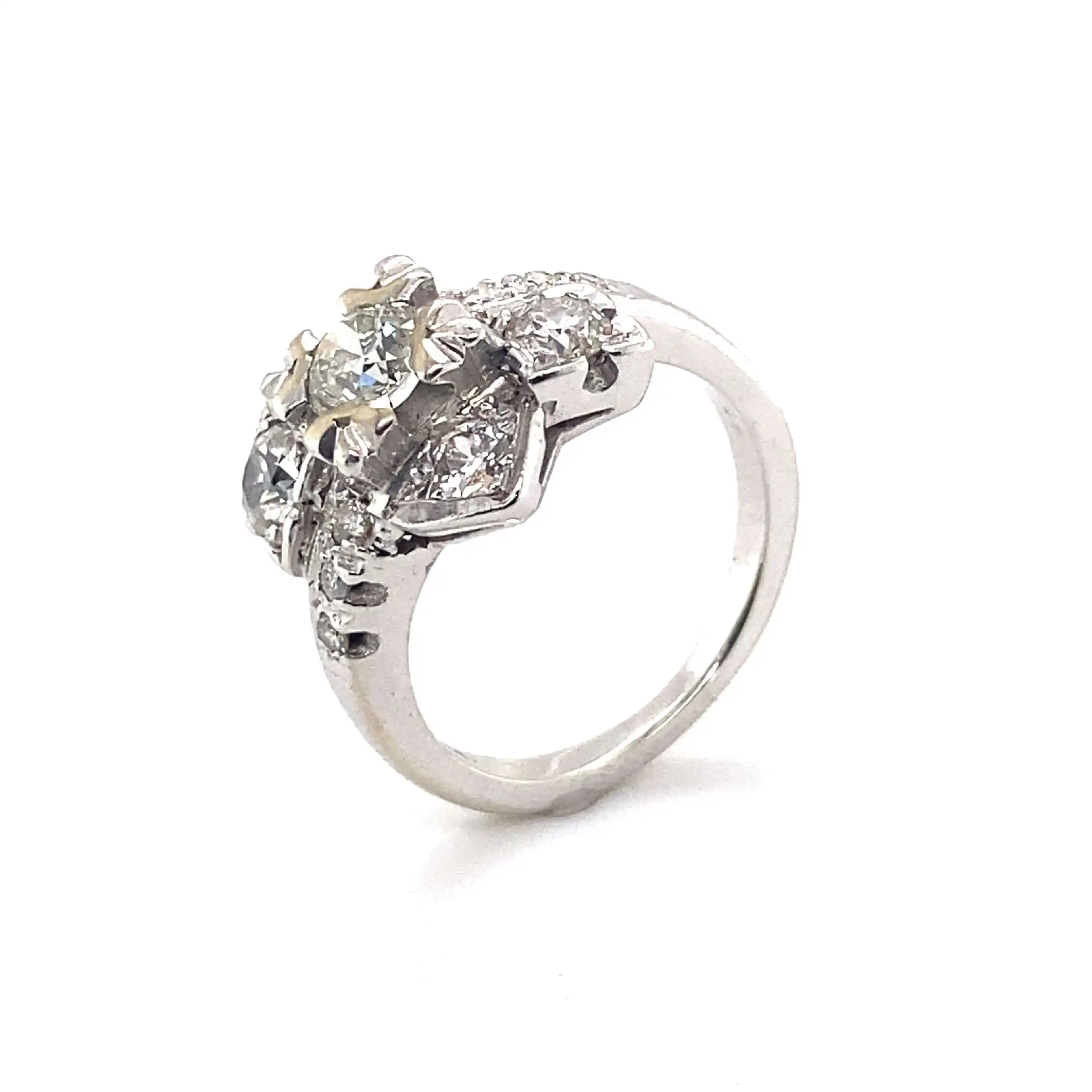 Ring Weißgold mit Brillanten im Altschliff Ring Weißgold mit Brillanten im Altschliff