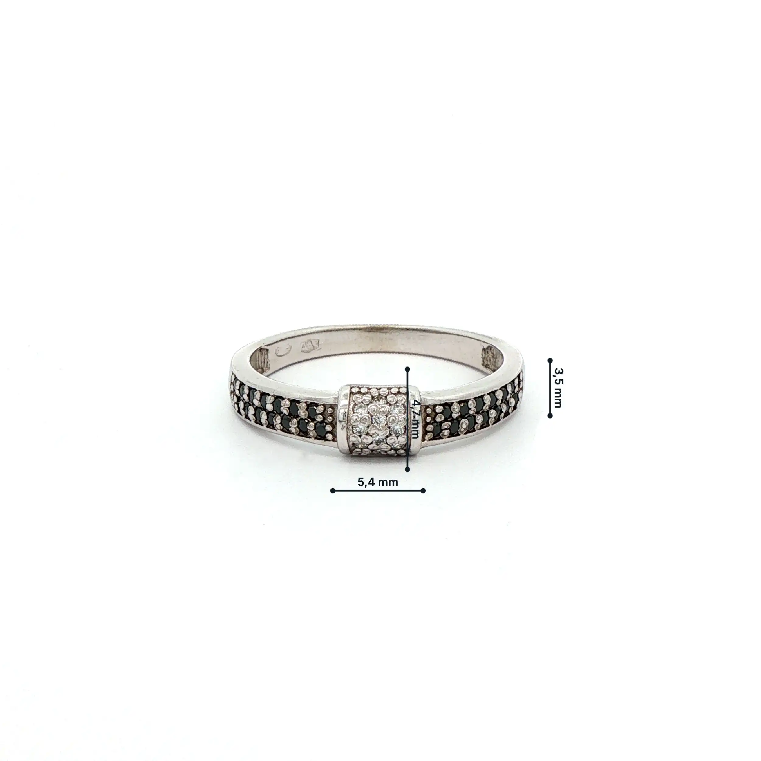 Ring Weißgold mit schwarzen und weißen Brillanten Ring Weißgold mit schwarzen und weißen Brillanten