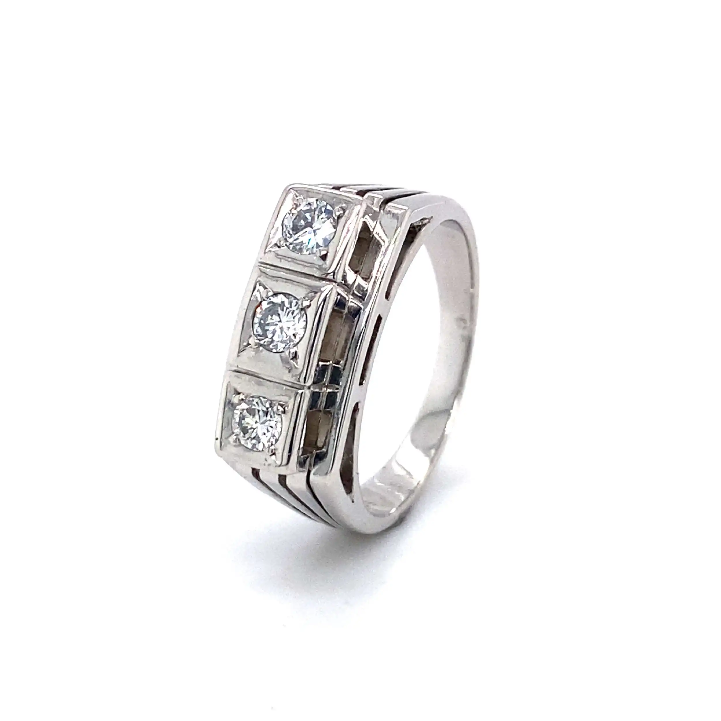 Ring Weißgold mit Brillanten, mit Zertifikat von "Diamant" Ring Weißgold mit Brillanten, mit Zertifikat von "Diamant"