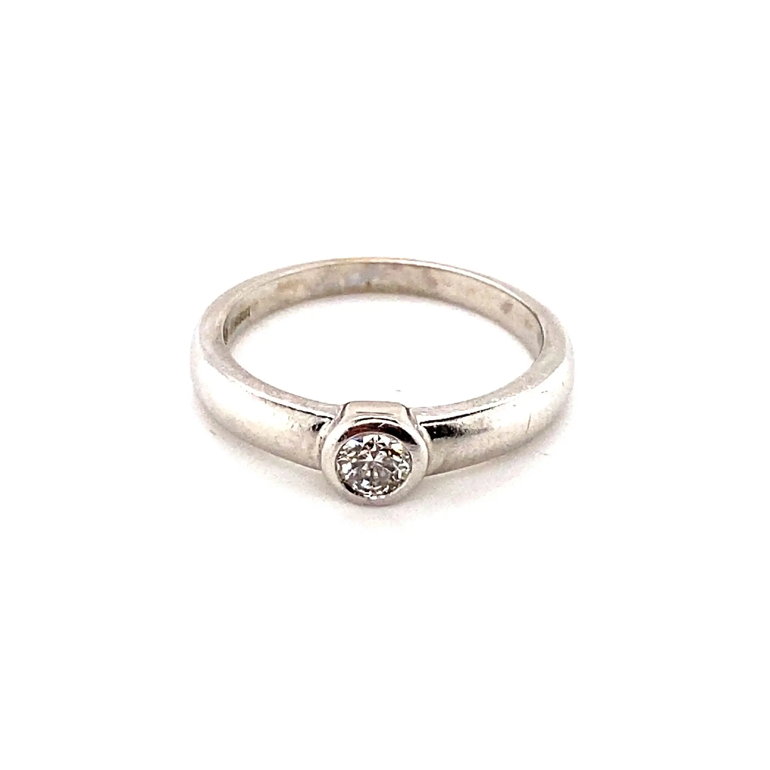 Ring Weißgold mit Brillant Ring Weißgold mit Brillant