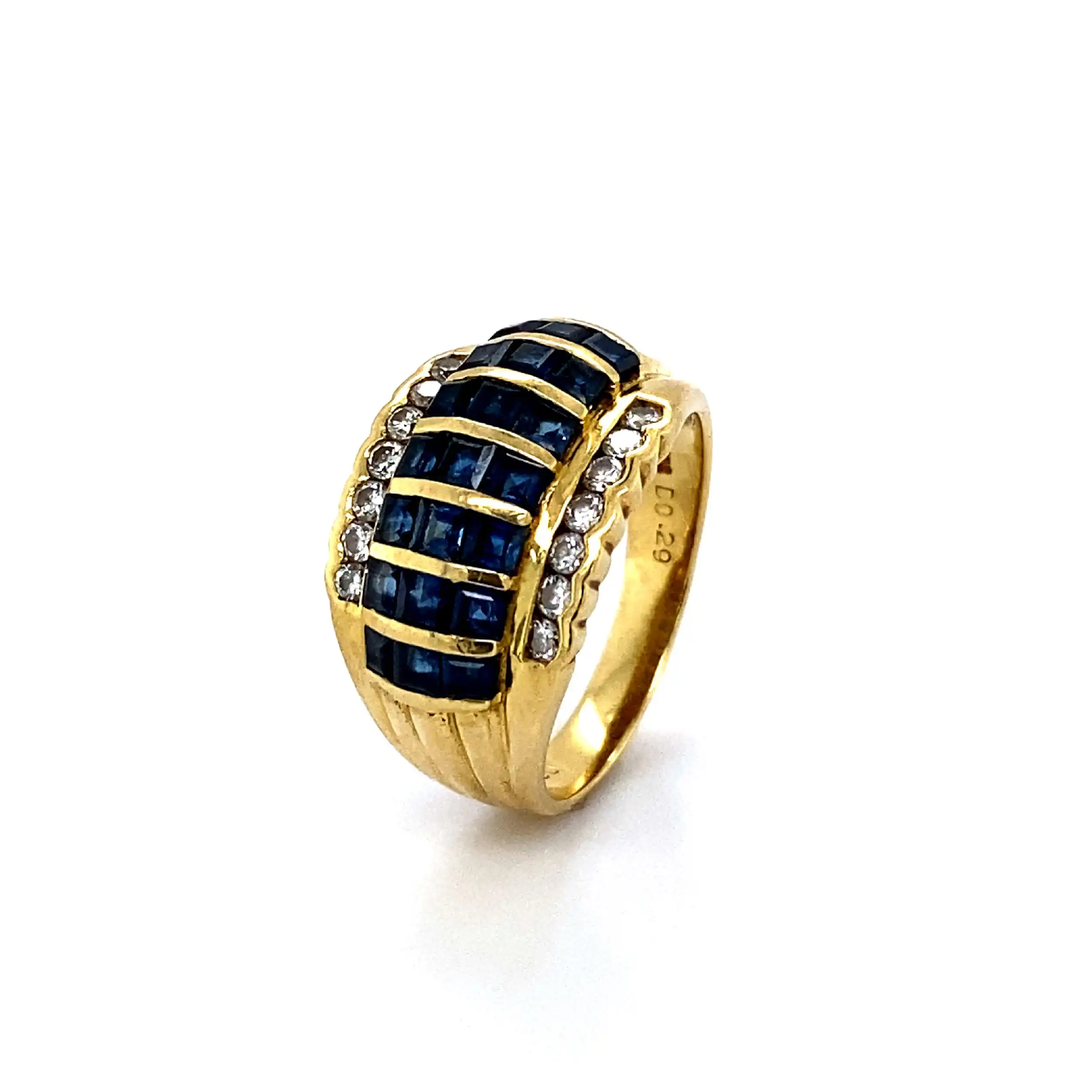 Ring Gelbgold mit Saphiren und Brillanten, graviert mit 0,29ct Ring Gelbgold mit Saphiren und Brillanten, graviert mit 0,29ct