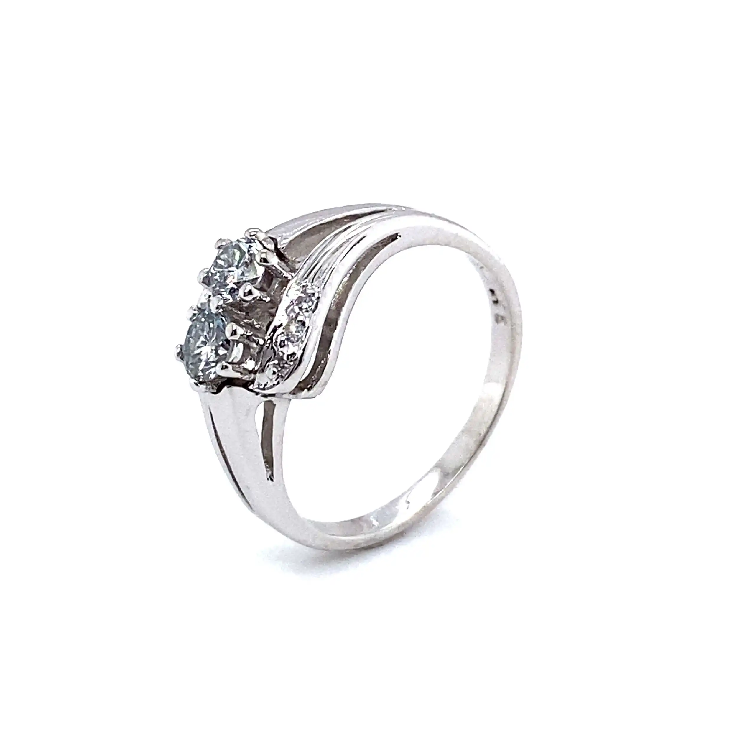 Ring Weißgold mit Brillanten und Diamanten Ring Weißgold mit Brillanten und Diamanten