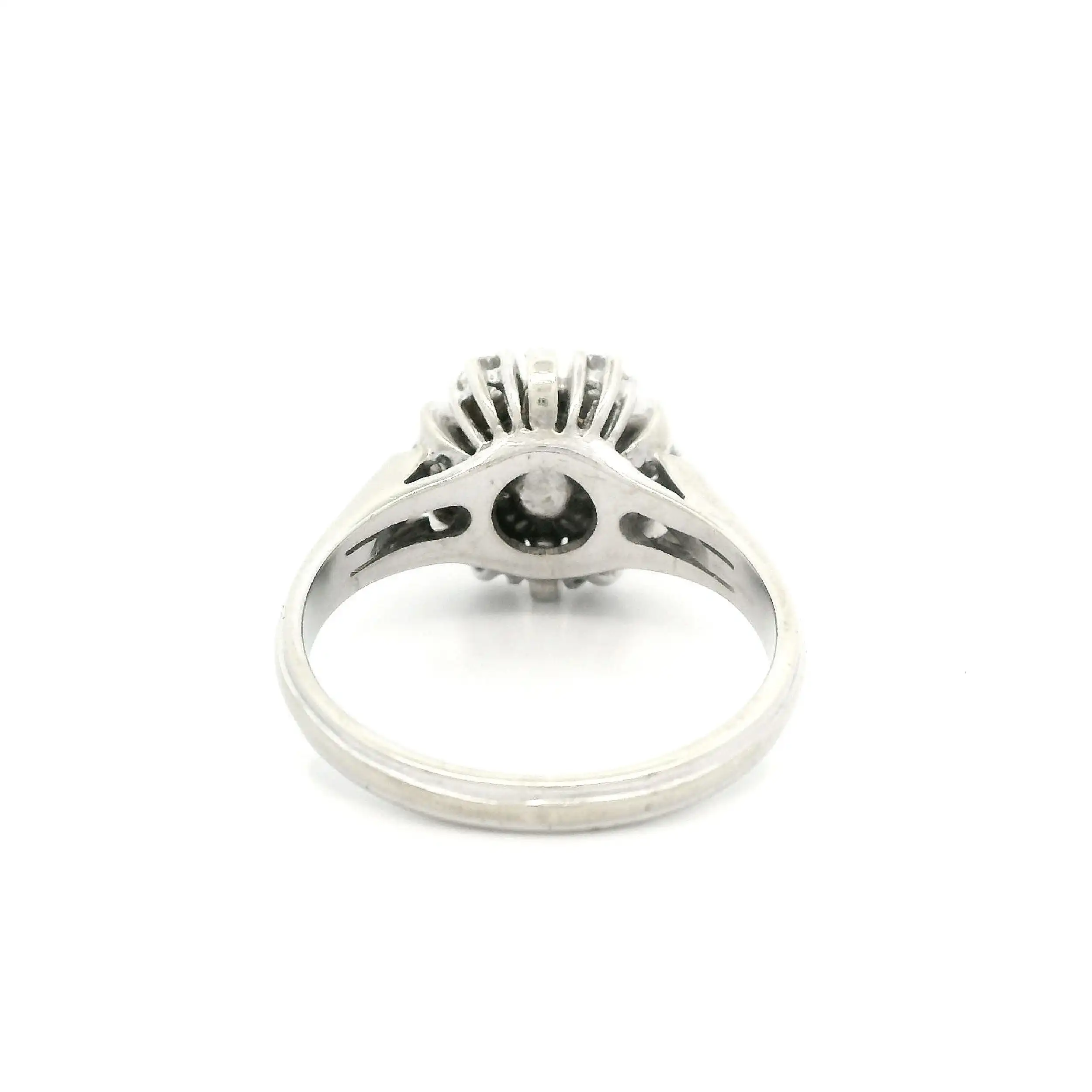 Ring Weißgold mit Brillanten und Perle Ring Weißgold mit Brillanten und Perle
