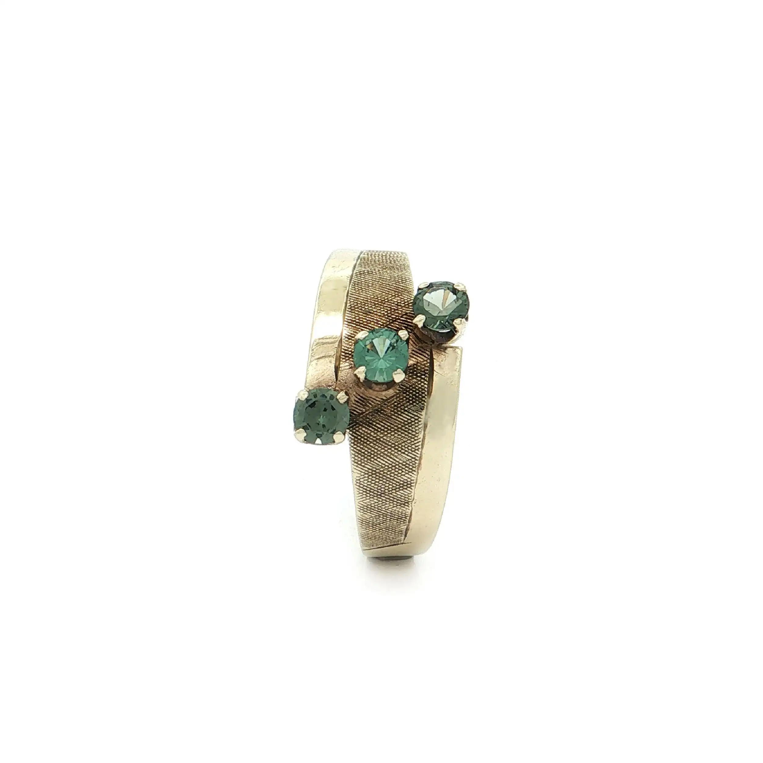 Ring Gelbgold mit grünen Farbsteinen