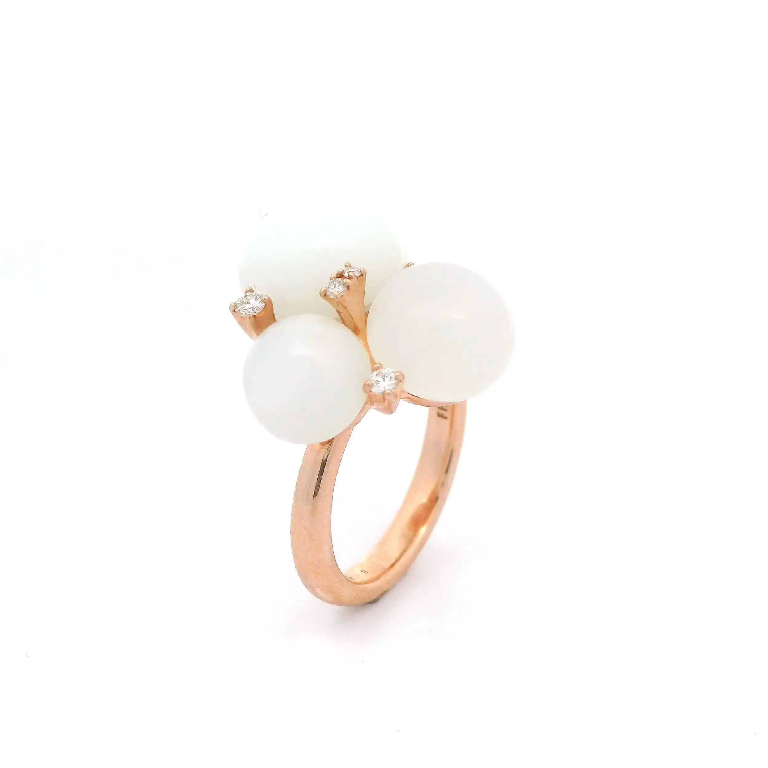 Ring Roségold mit Brillanten und Mondstein Cabochon mit 0,15ct graviert